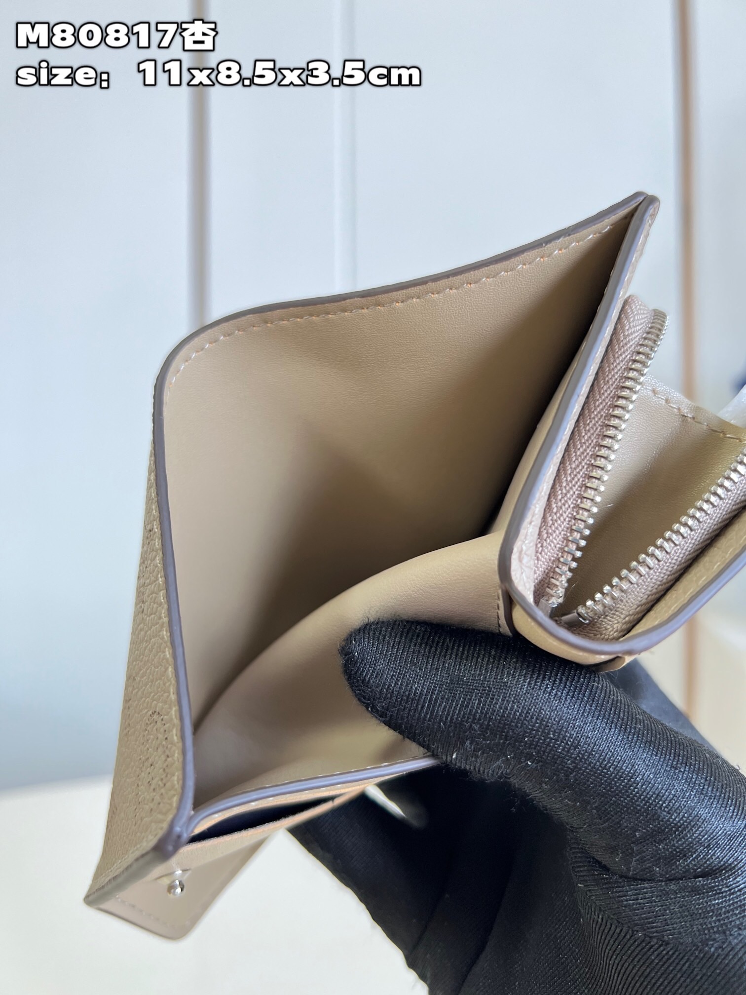 L*ouis V*uitton Top Bag