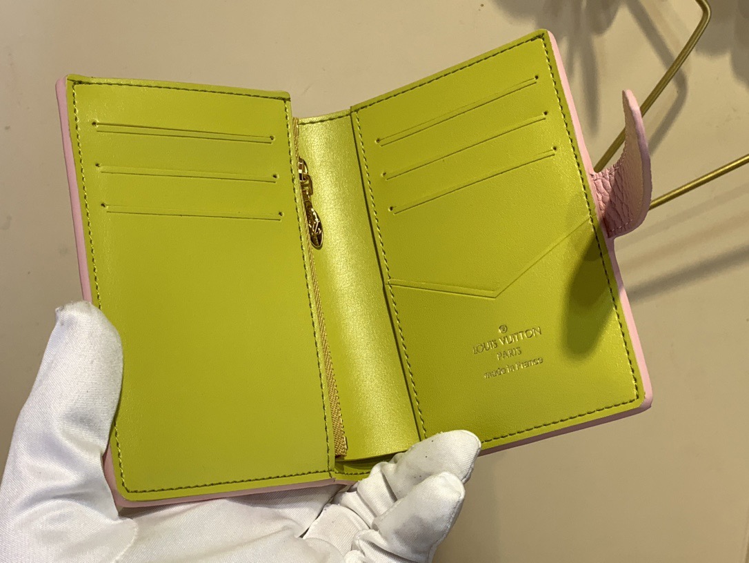 L*ouis V*uitton Top Bag