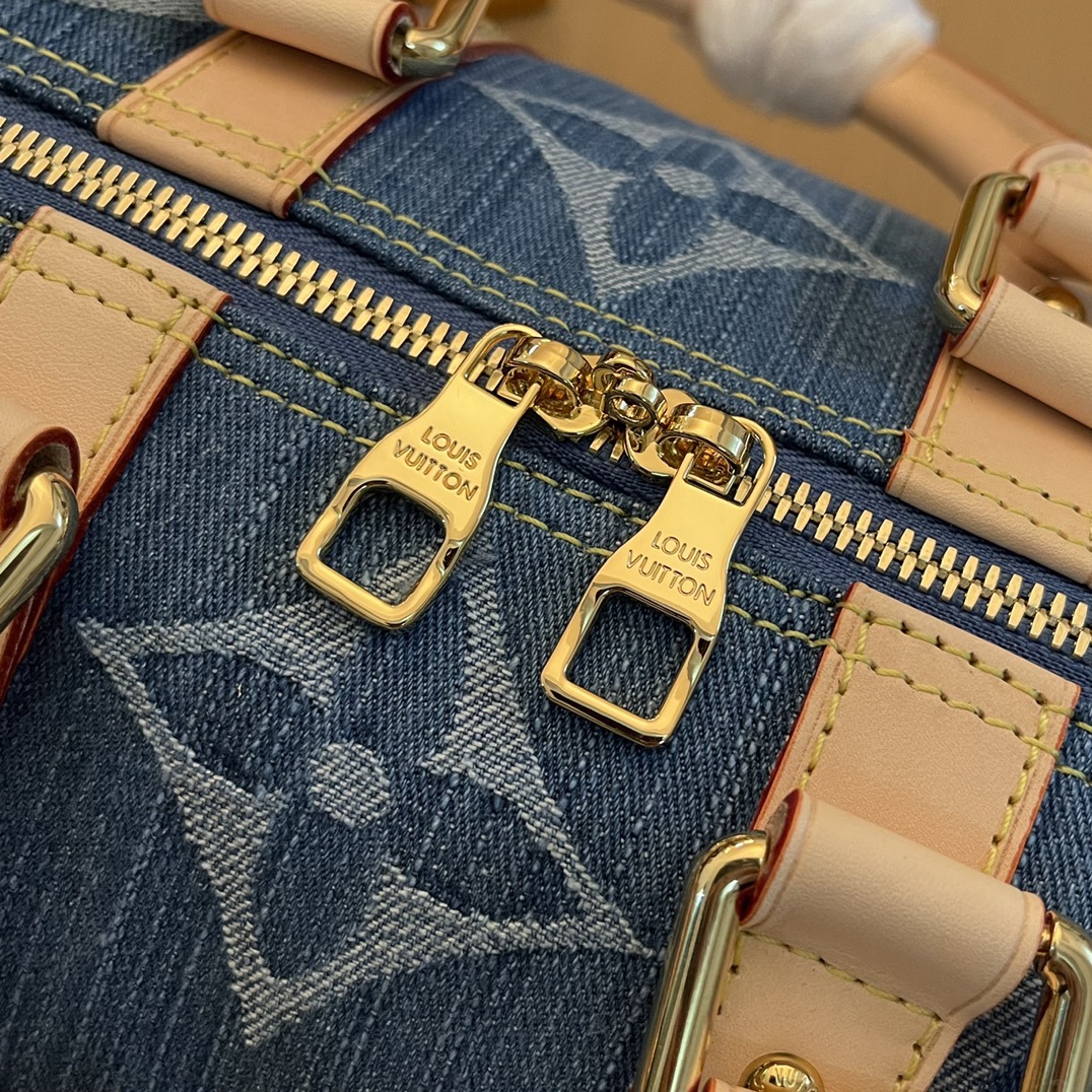 L*ouis V*uitton Top Bag