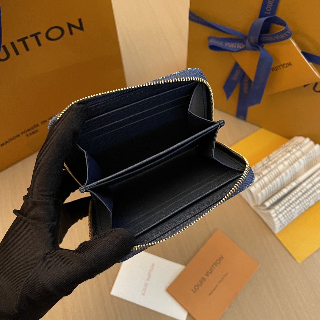 L*ouis V*uitton Top Bag