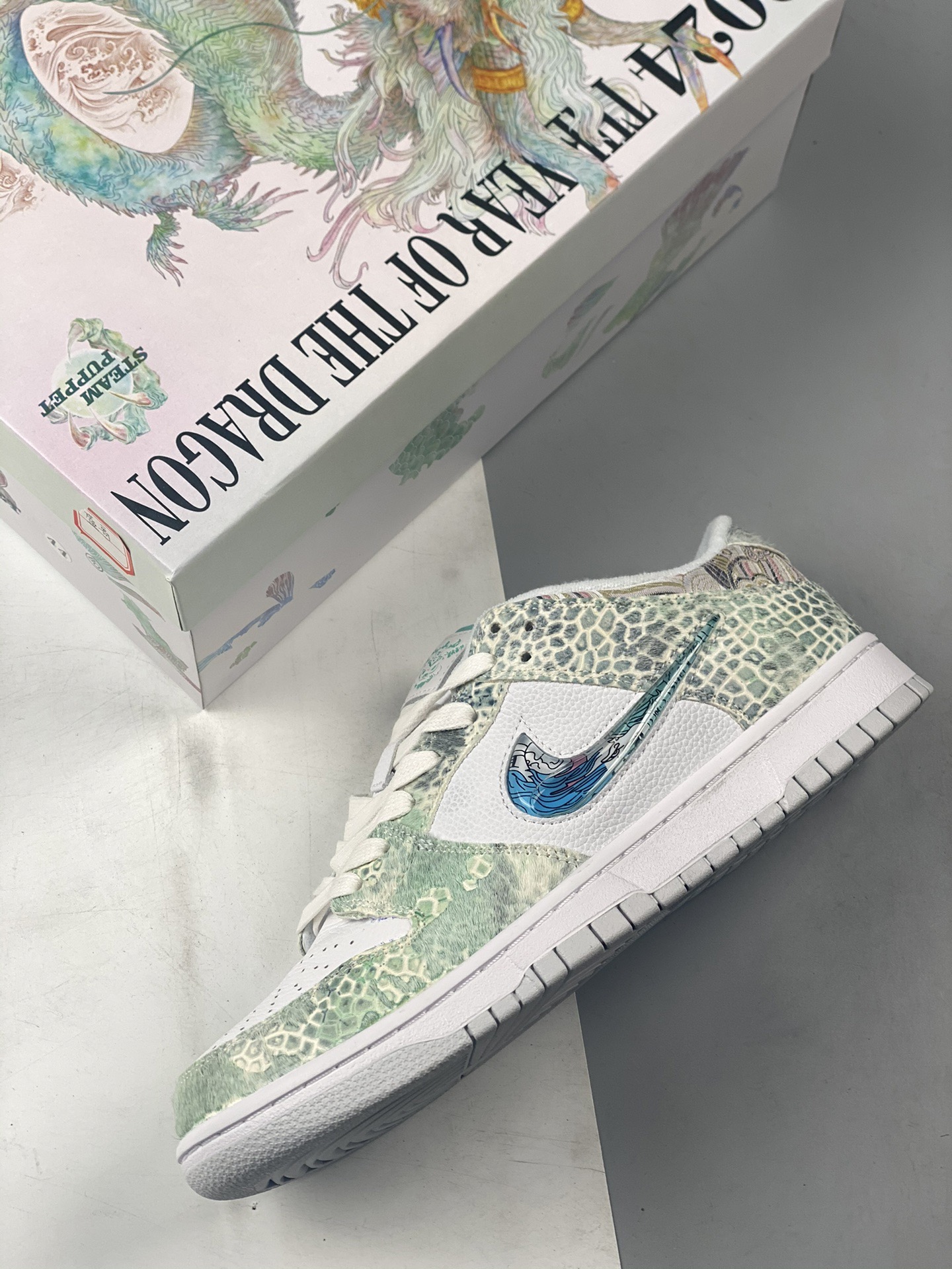 Men Women Nike SB Dunk Low