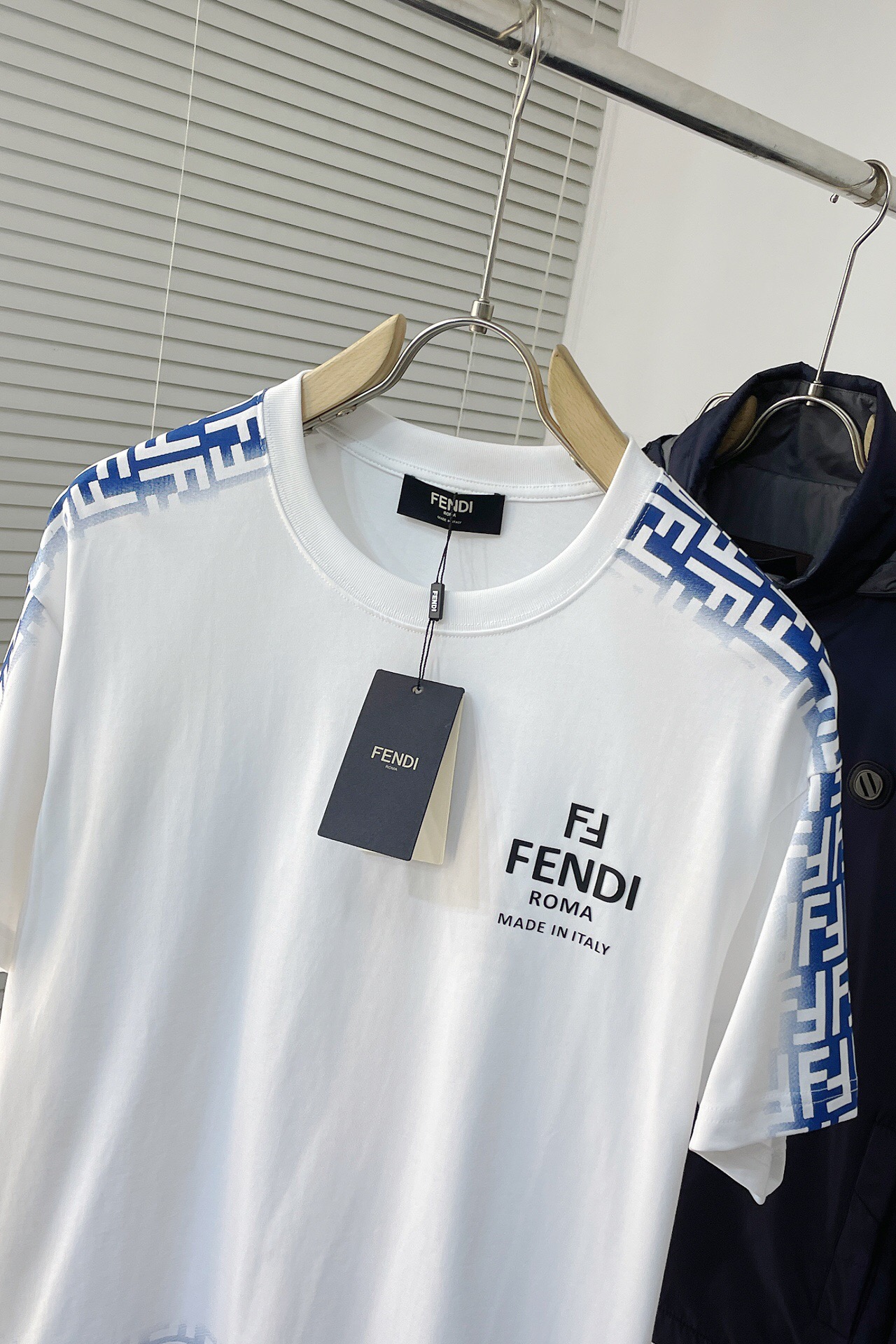 Men T-shirt Top Quality