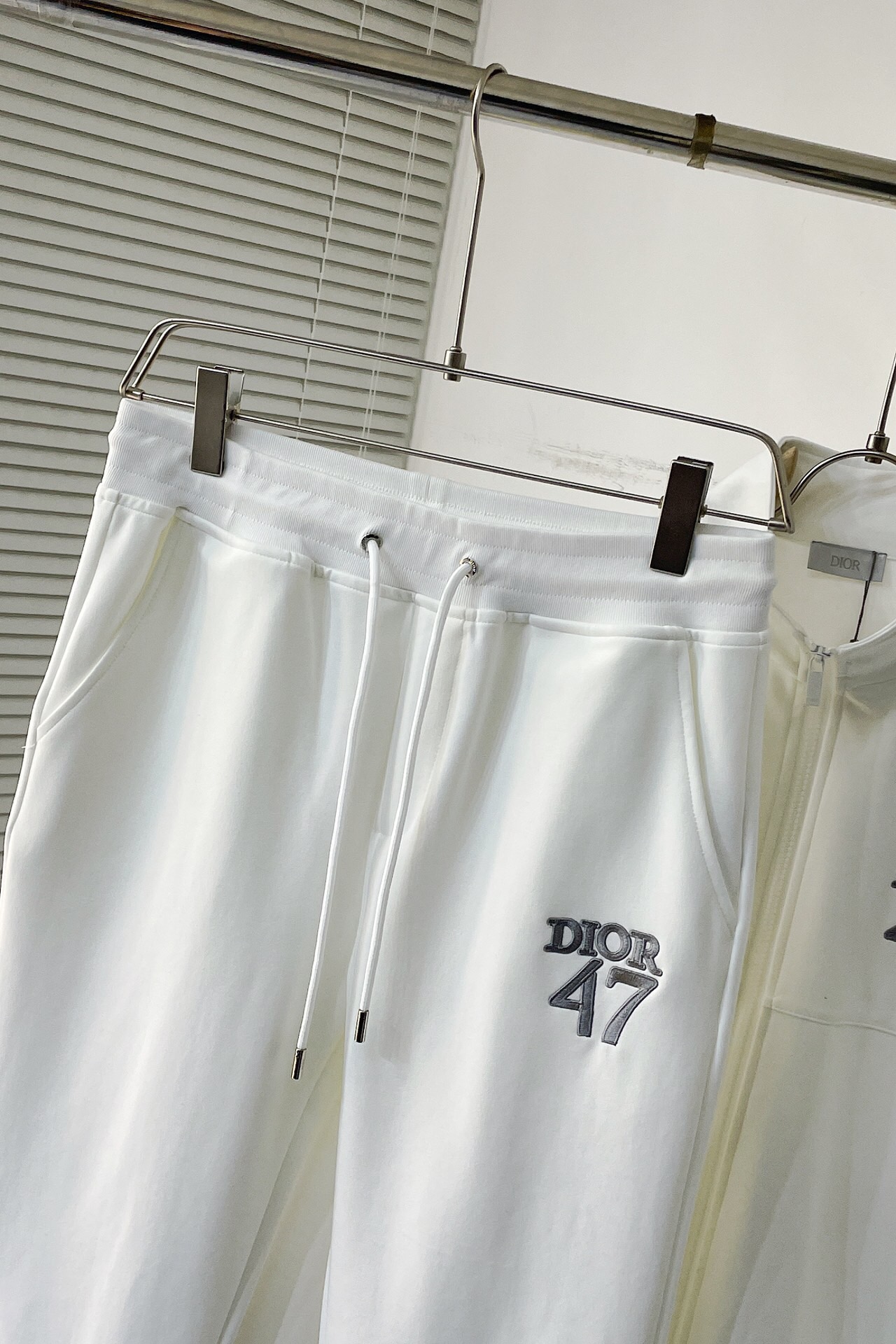 Men suits Top Quality