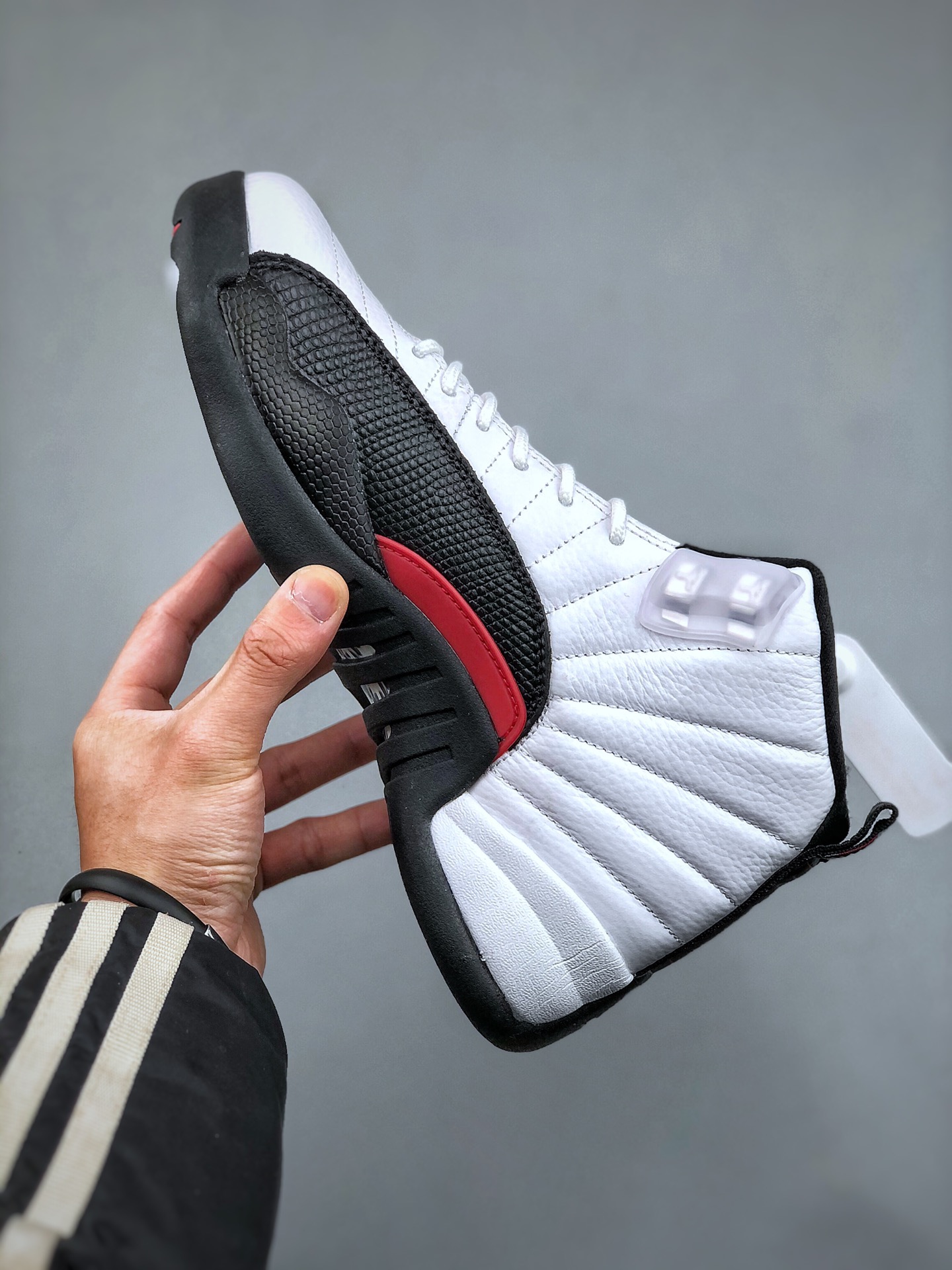 Air Jordan 12