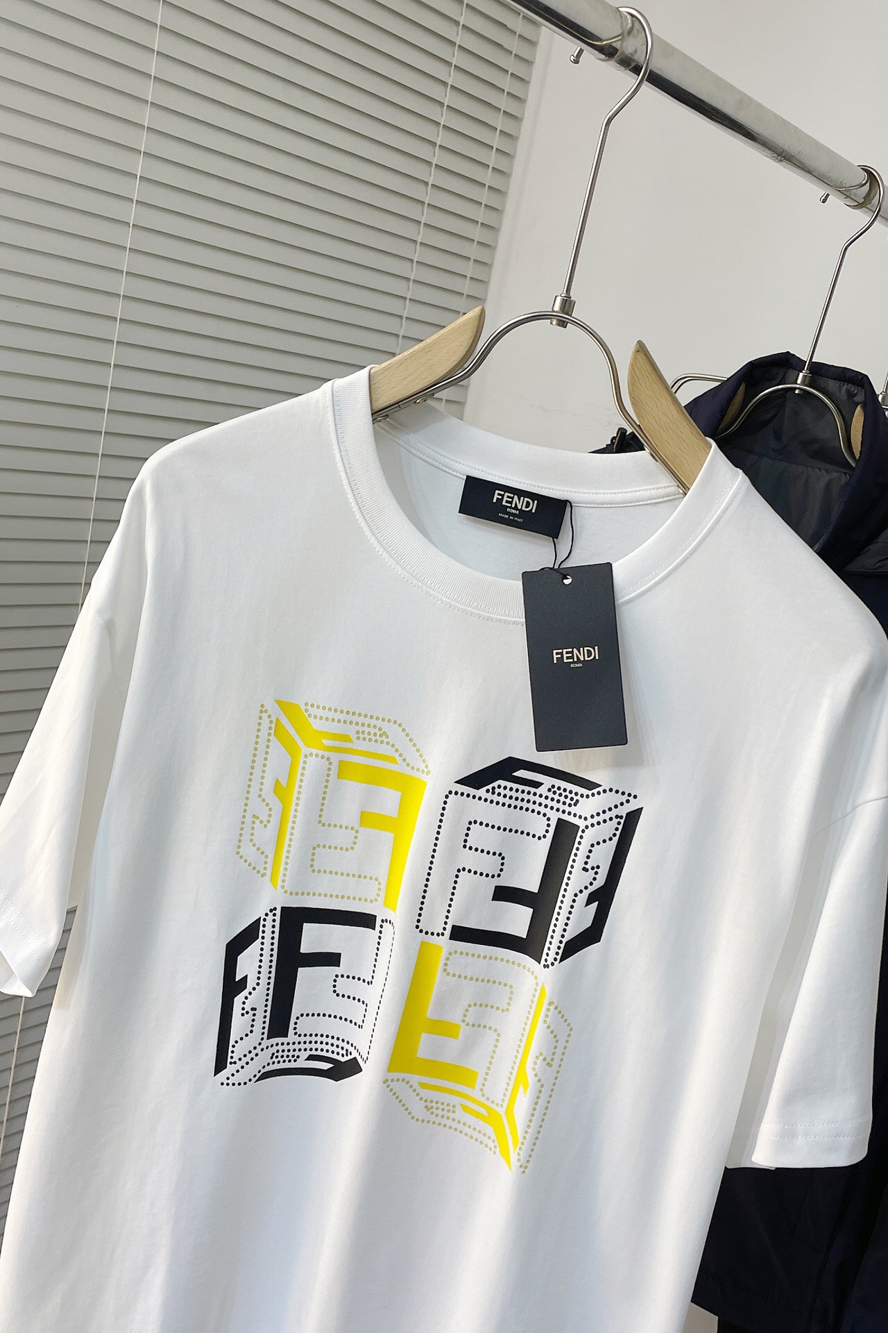 Men T-shirt Top Quality