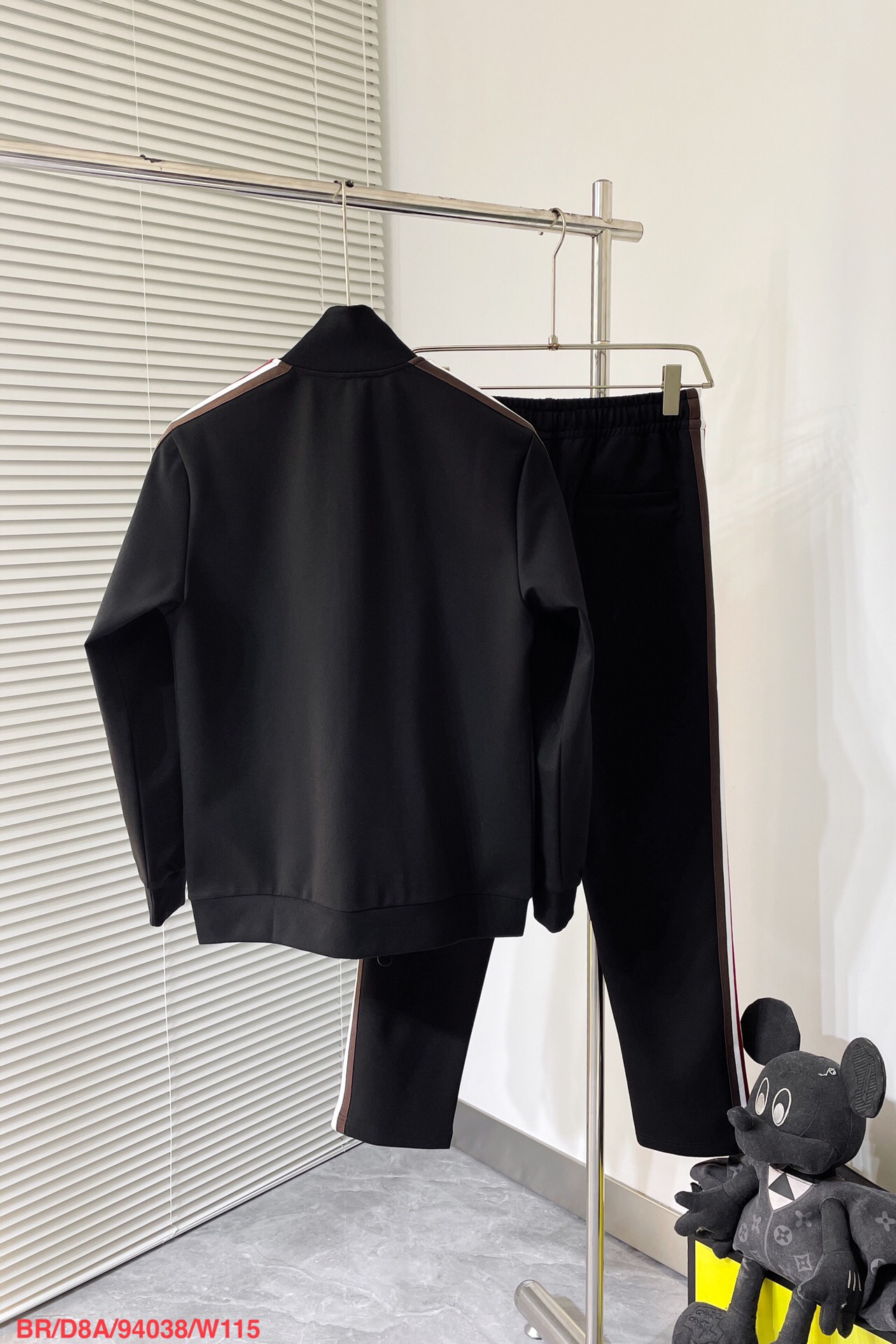 Men suits Top Quality