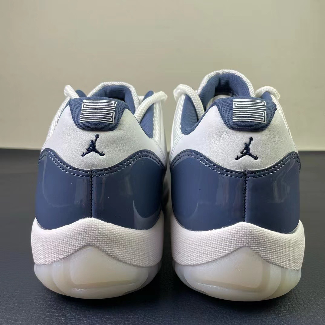 NIKE Air Jordan 11（）