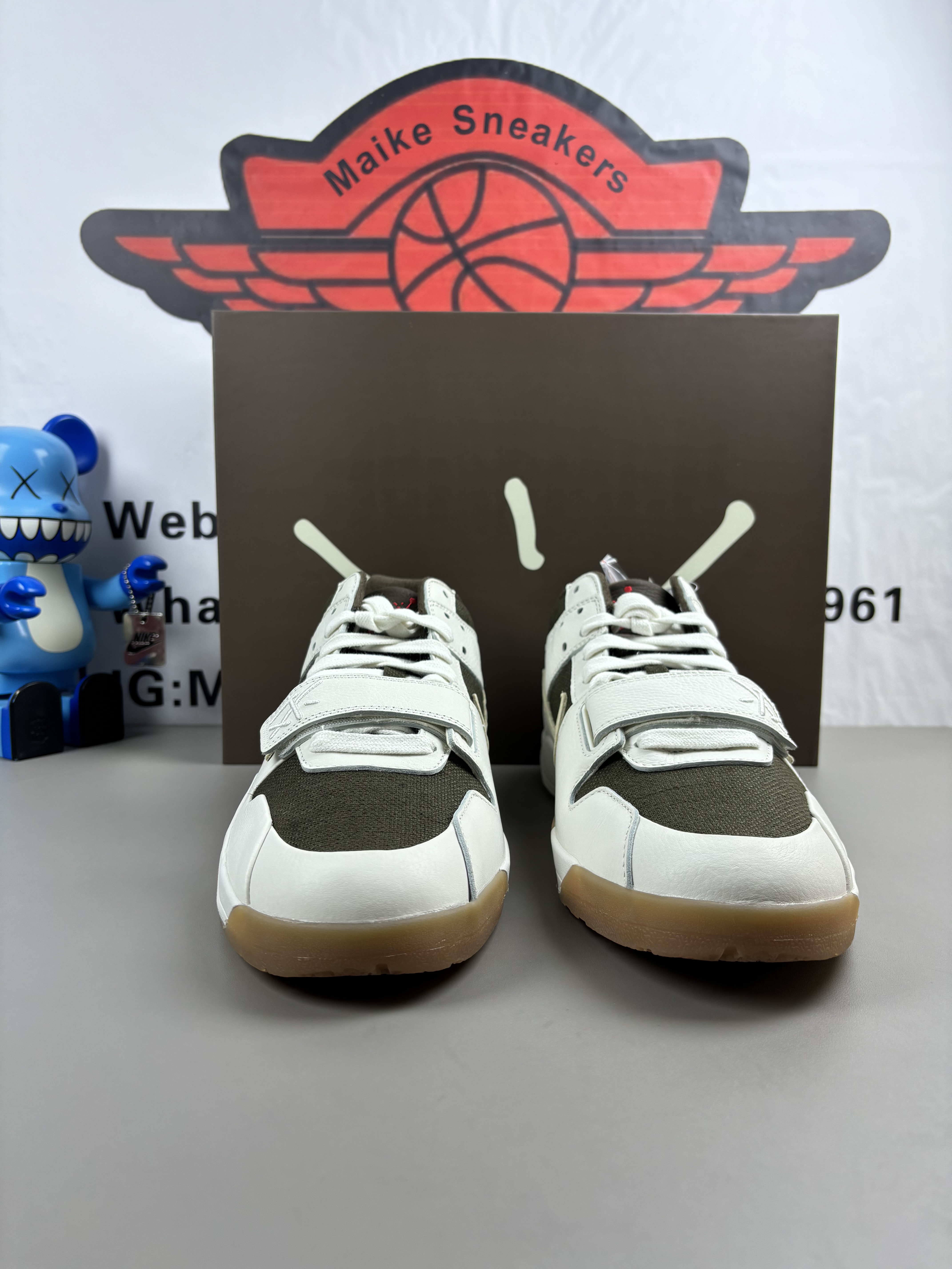 T*ravis Scott x Jordan Cut The Check AJ1 Air Jordan 1