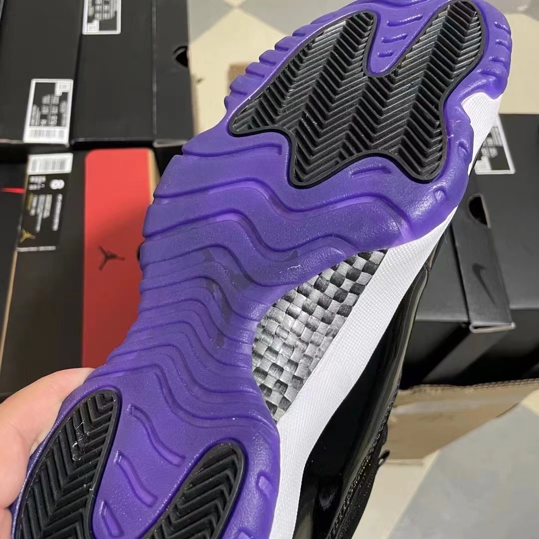 NIKE Air Jordan 11()