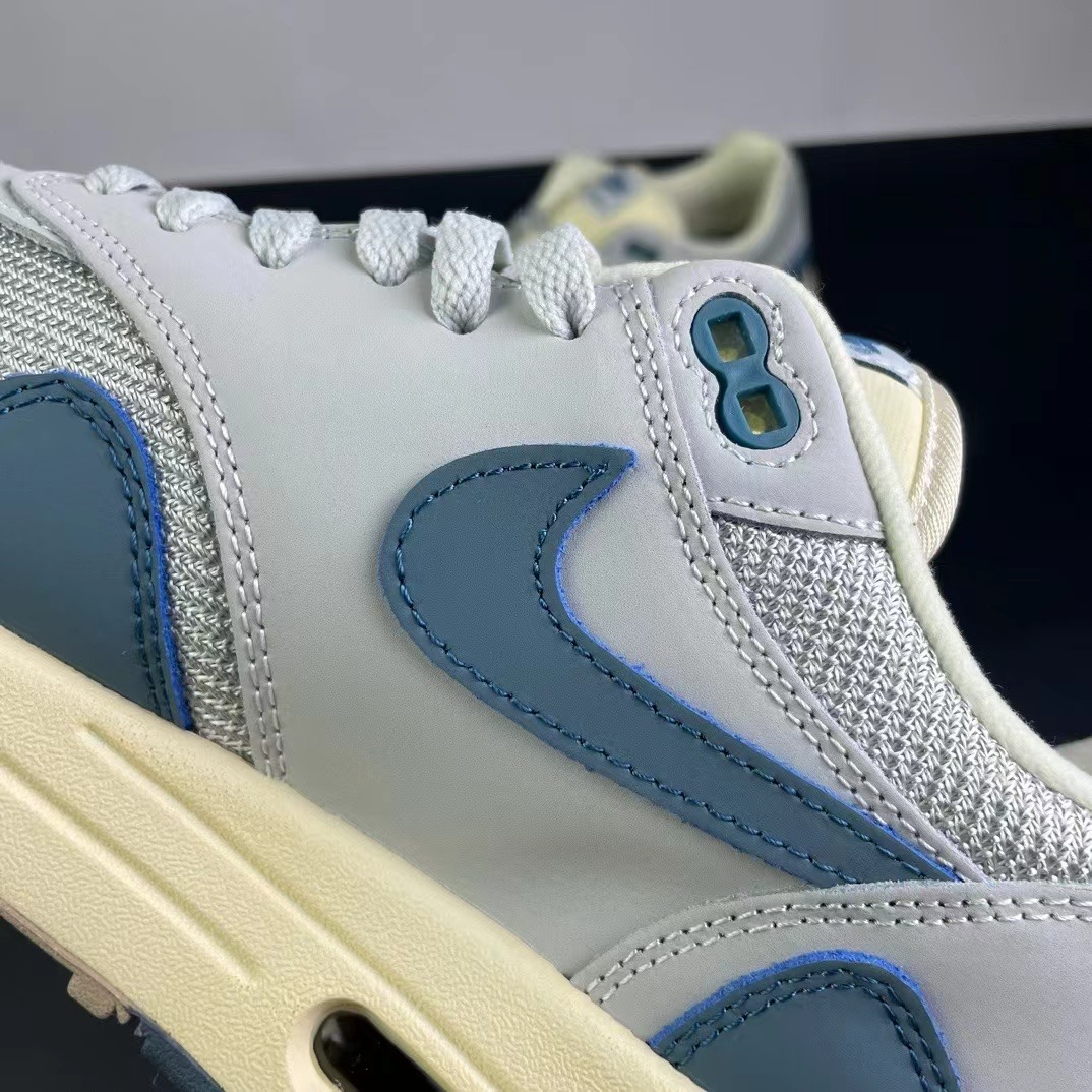 Nike Air Max+P*atta ）