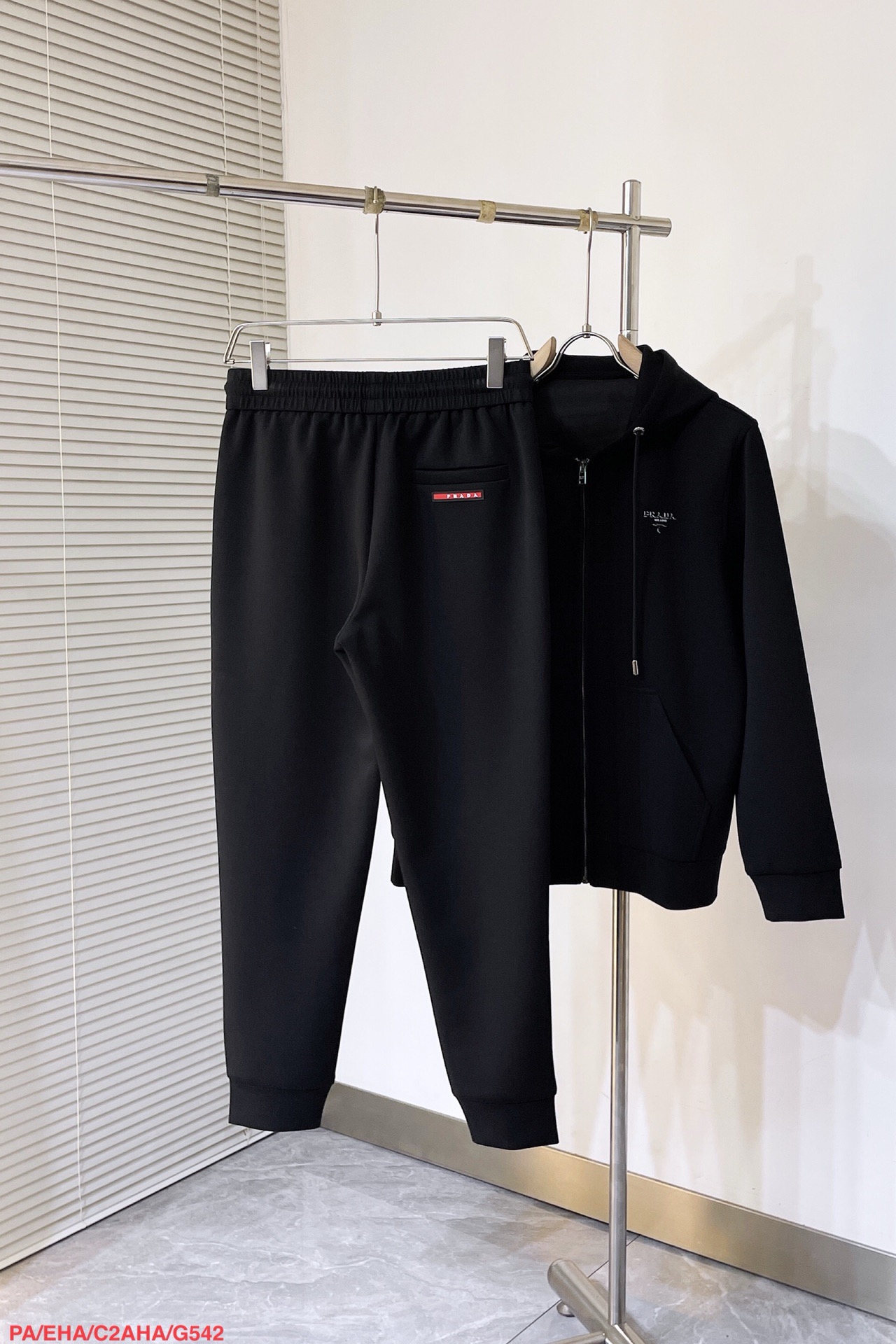 Men suits Top Quality