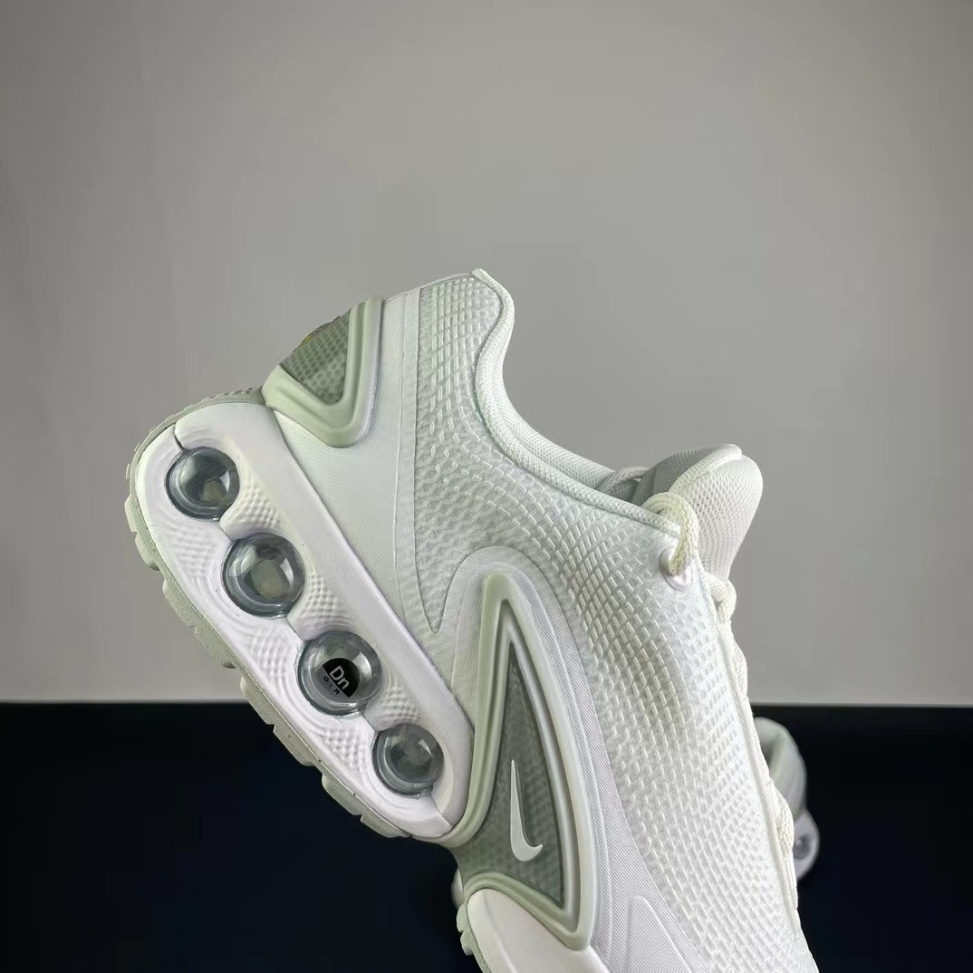 Nike Air Max Dn+LW ）