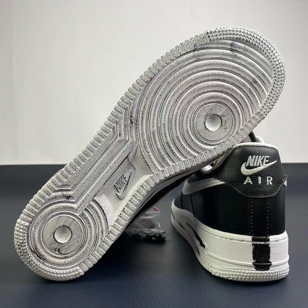 from Nike Air Force 1 07