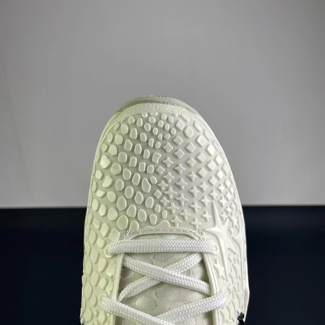 Copy Nike zoom kobe6