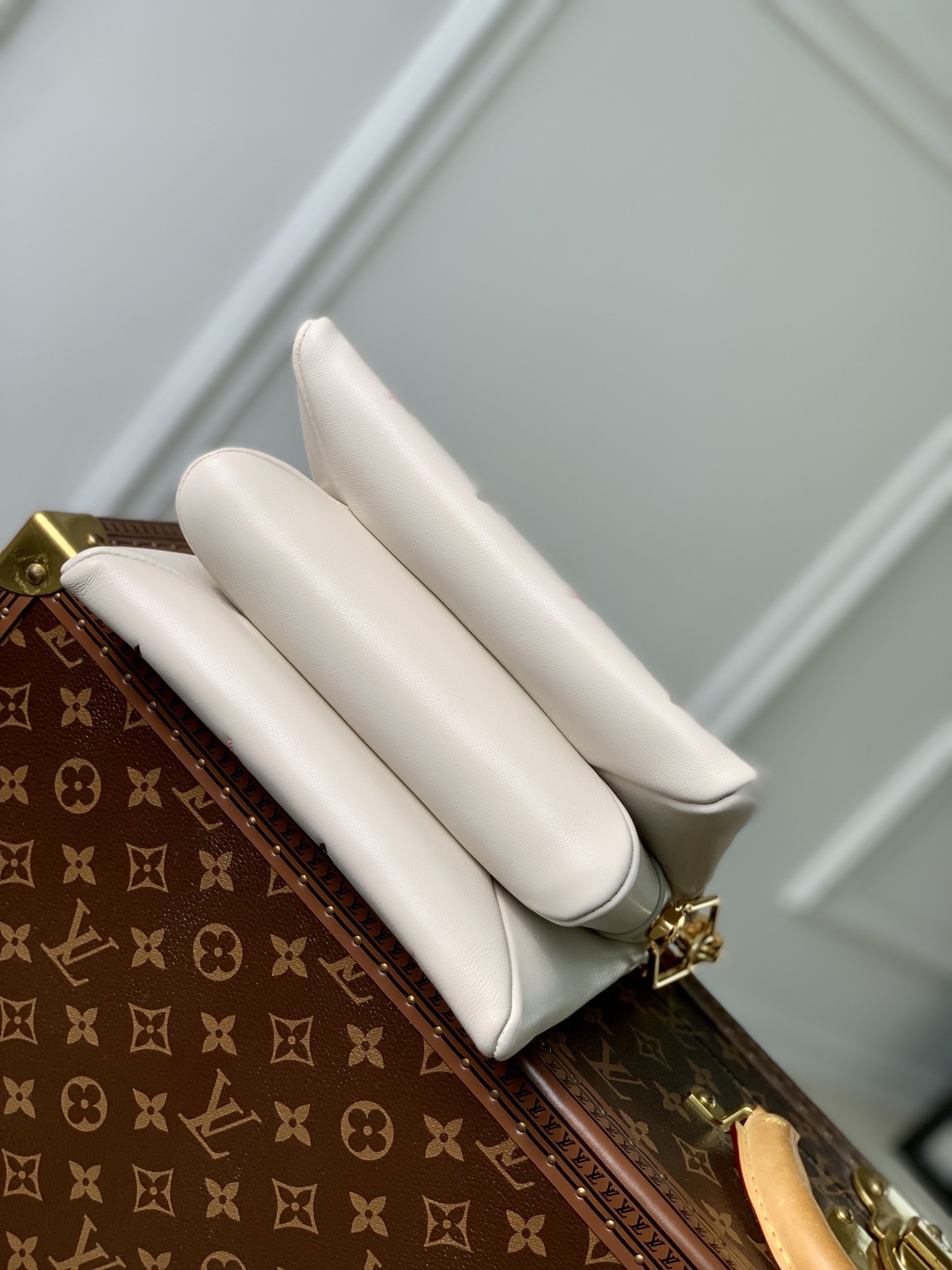 L*ouis V*uitton Top Bag