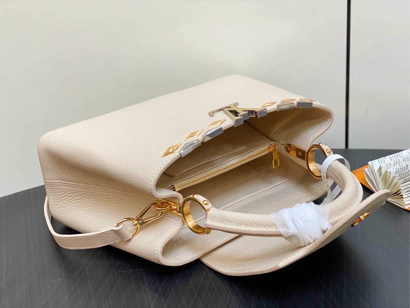 L*ouis V*uitton Top Bag