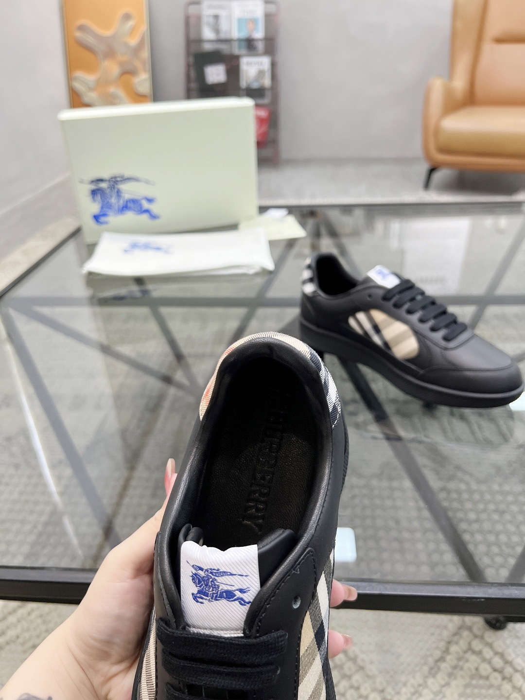 Men B*rberry Sneaker （）