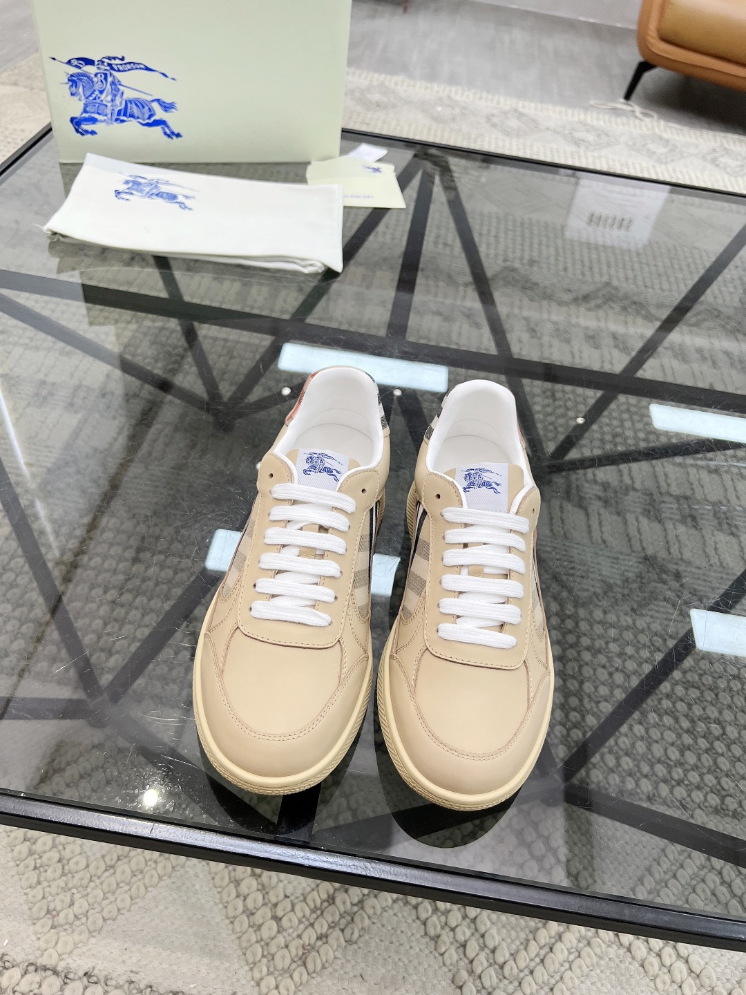 Men B*rberry Sneaker （）