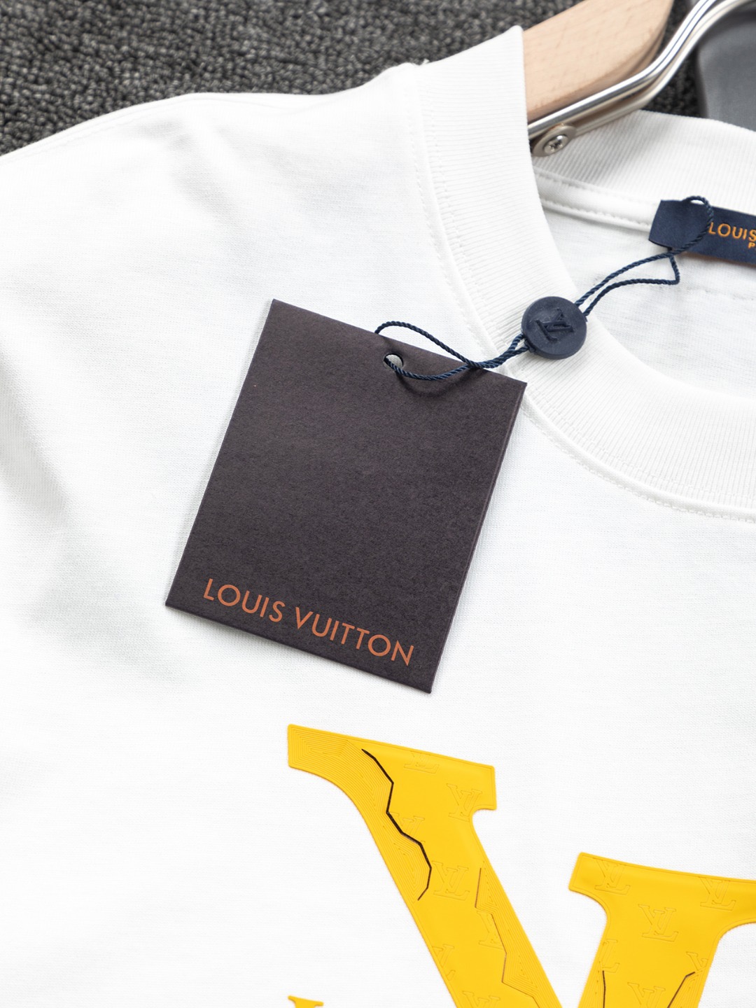 Men T-shirt Top Quality