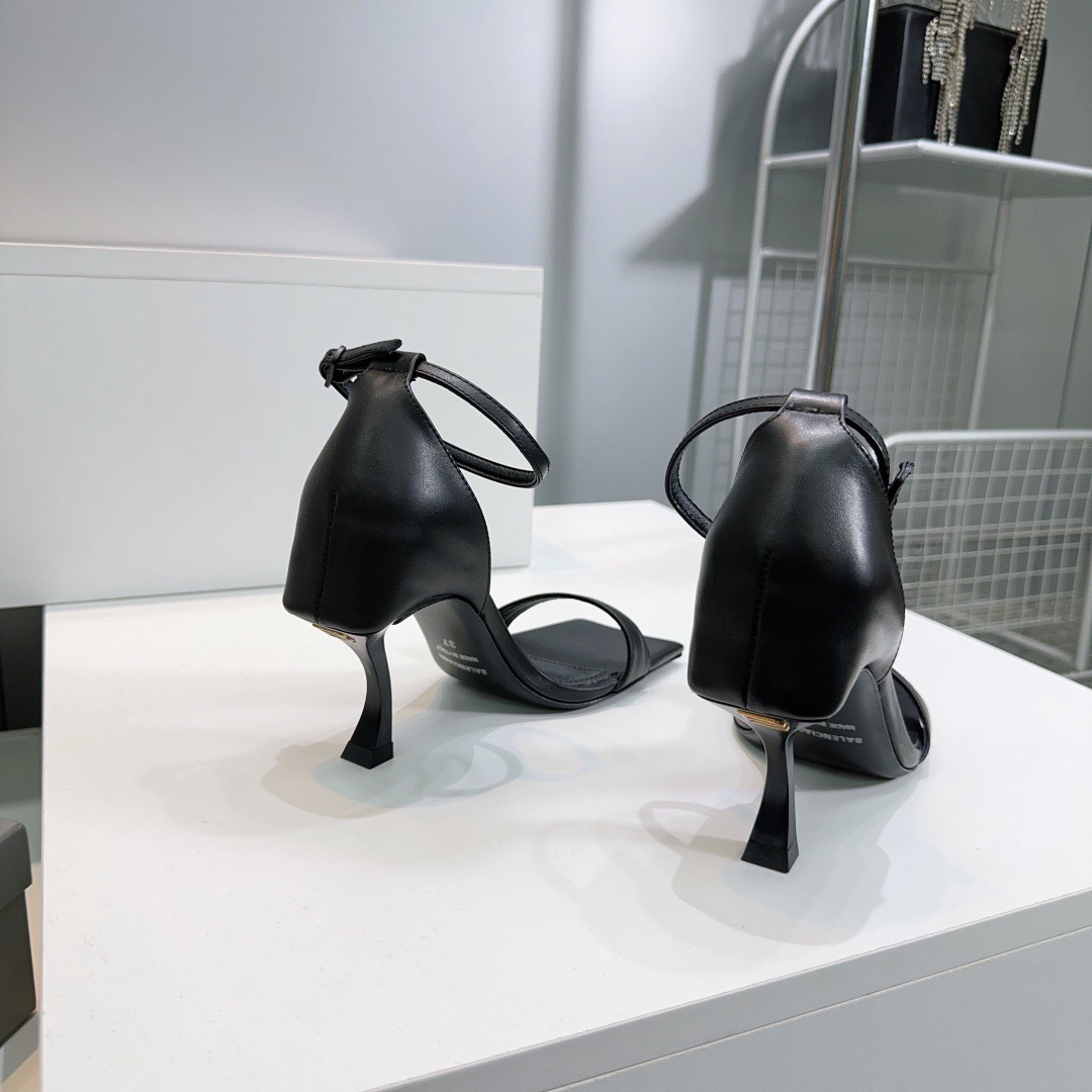 Women B*lenciaga Top Sandals