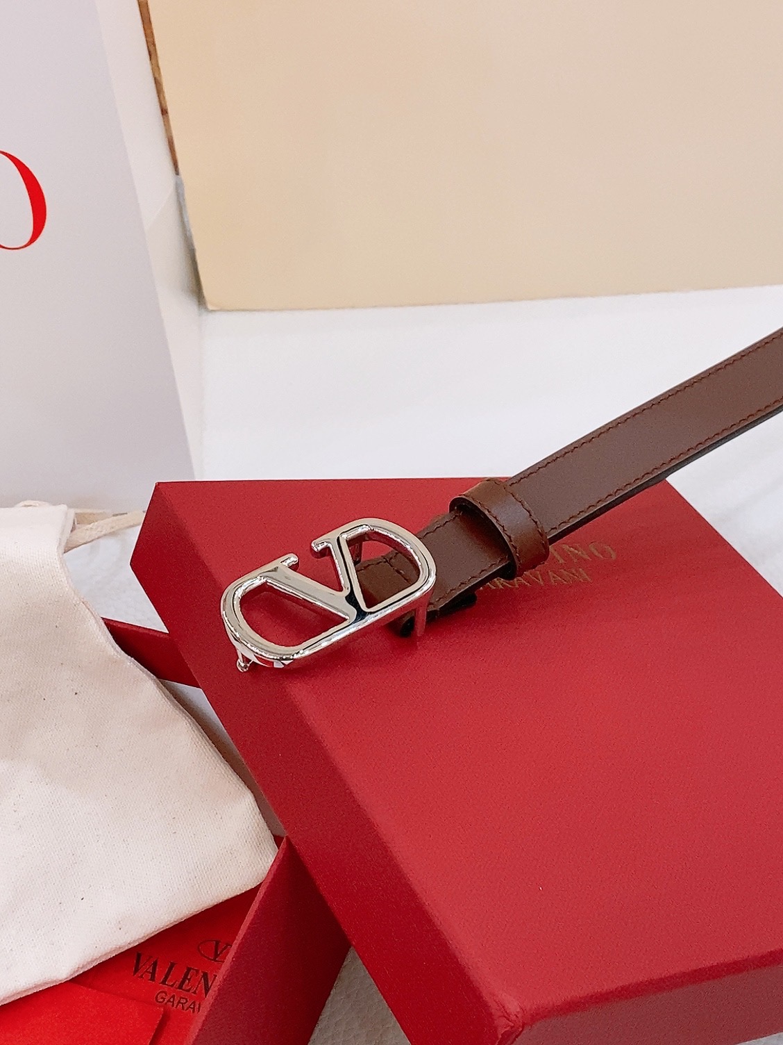 V*alentino Belts Top Quality