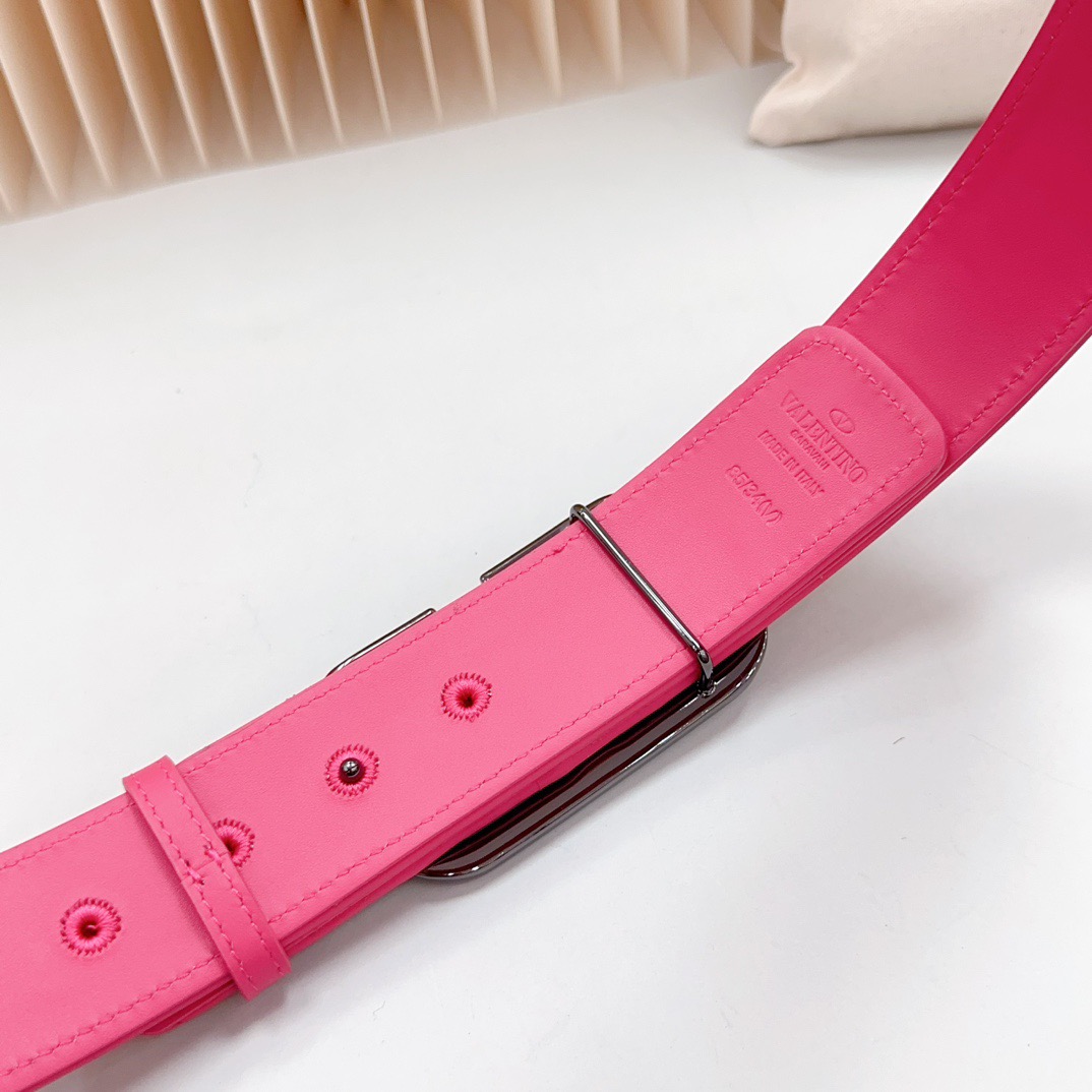 V*alentino Belts Top Quality