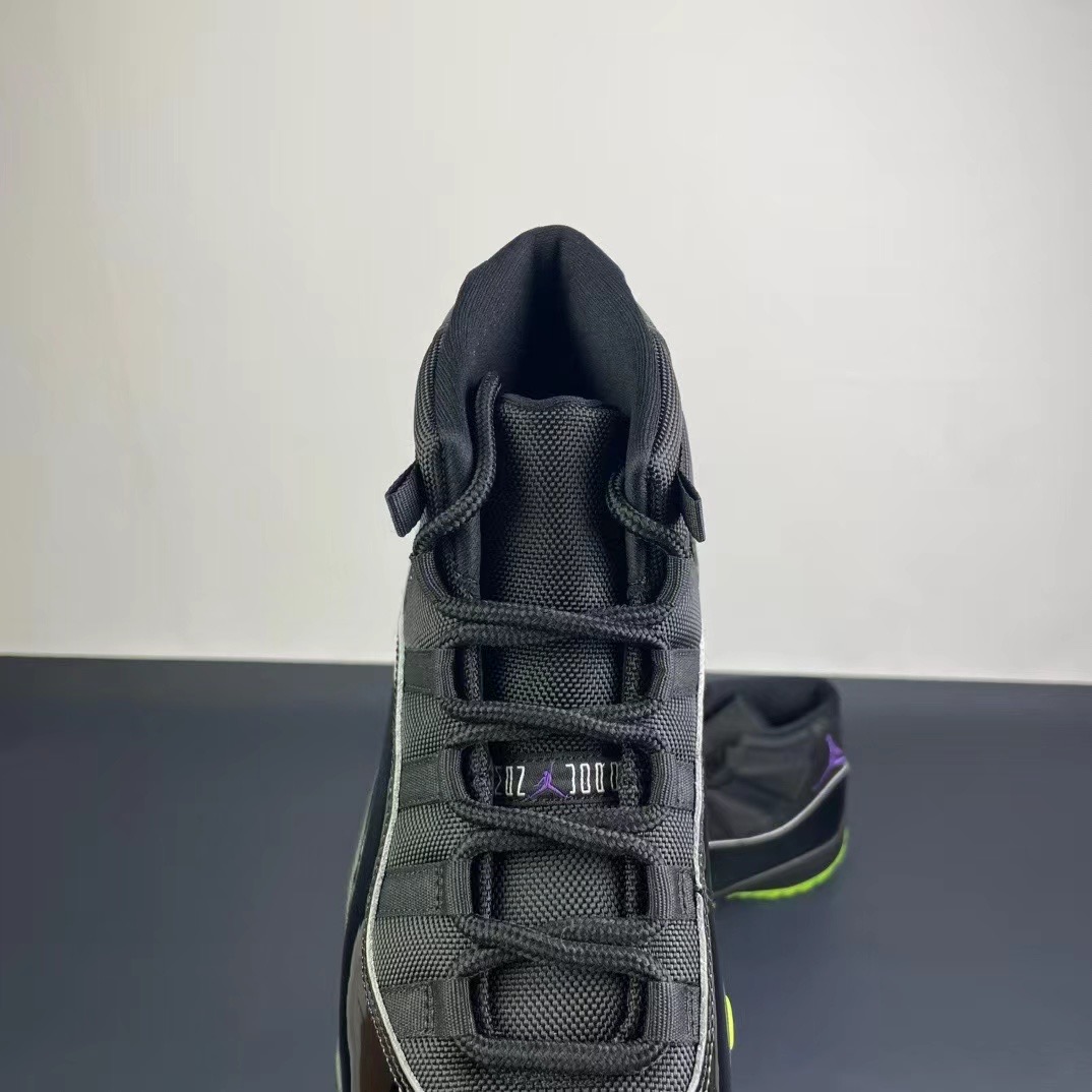 NIKE Air Jordan 11()