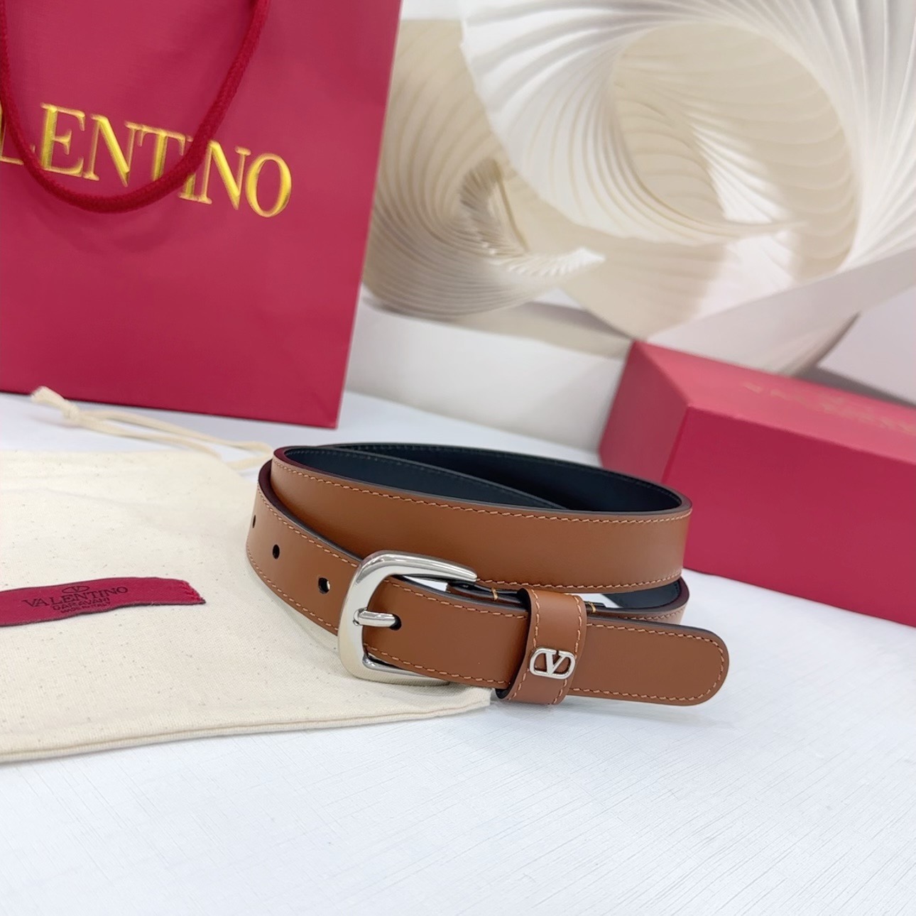 V*alentino Belts Top Quality