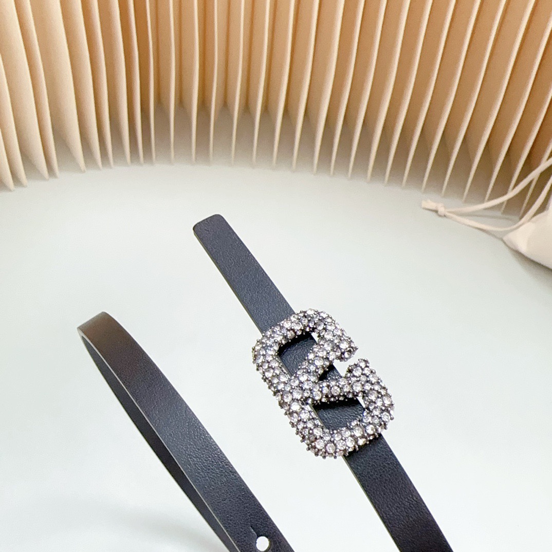 V*alentino Belts Top Quality