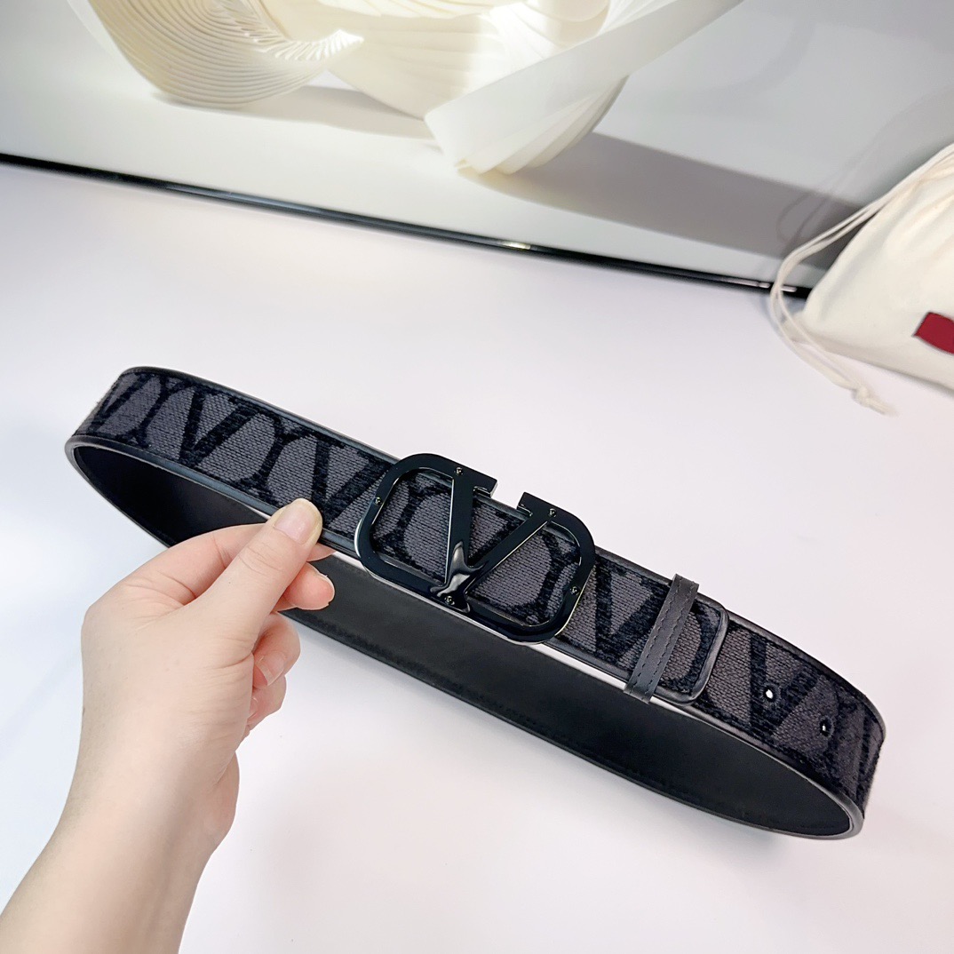 V*alentino Belts Top Quality