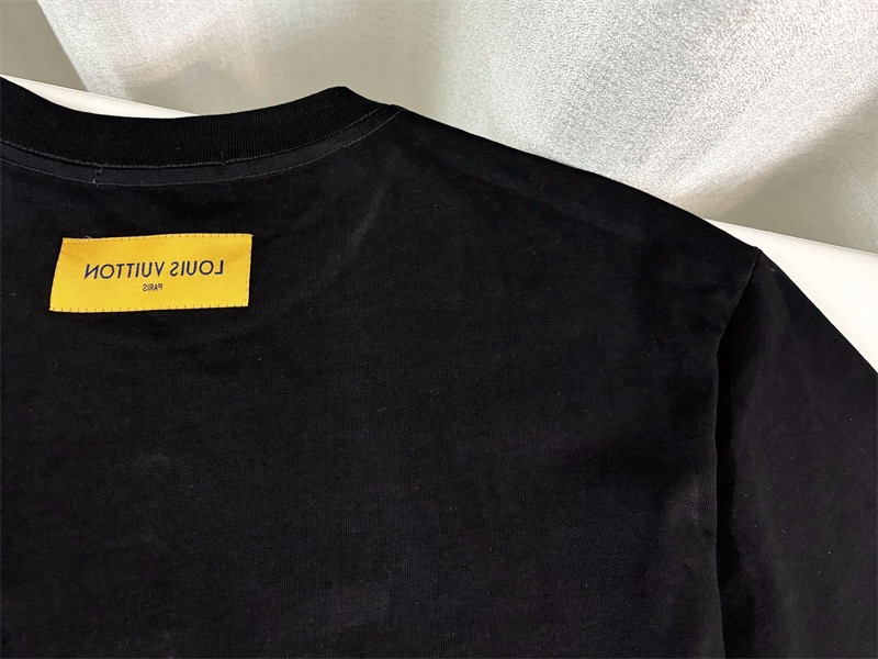 Men Women T-shirt Top Quality