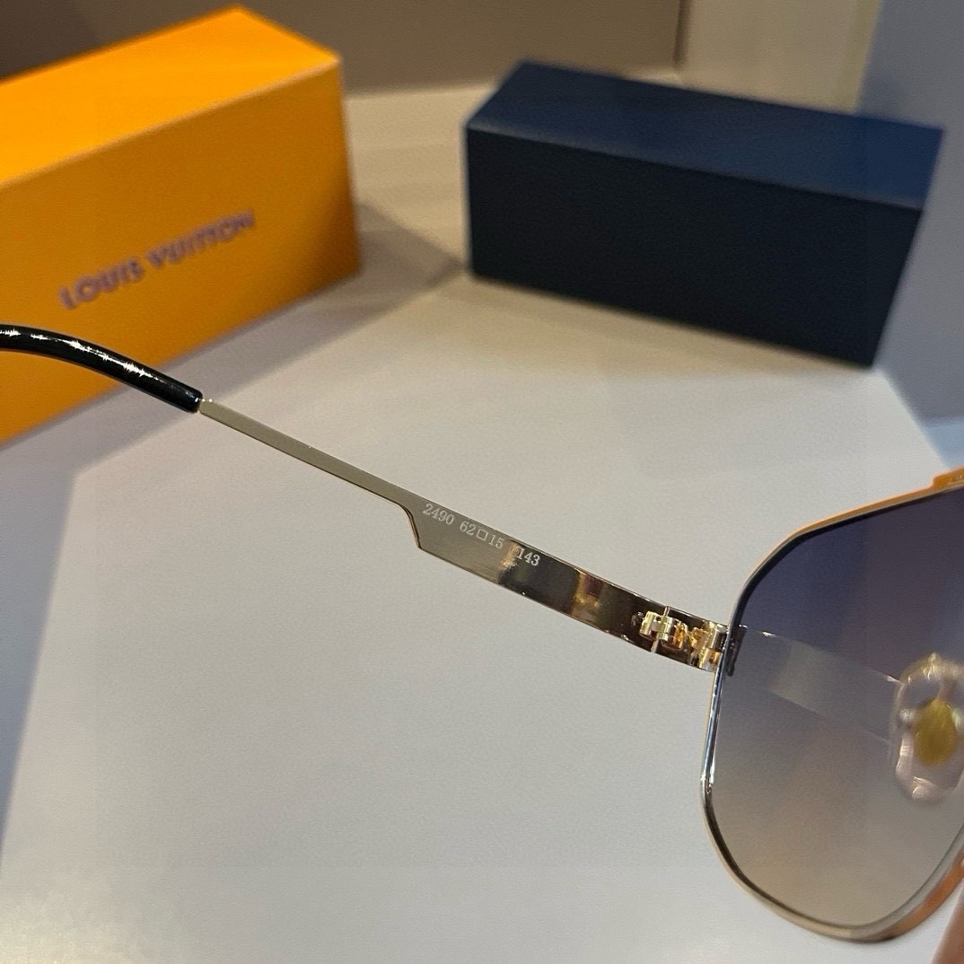 L*ouis V*uitton Glasses