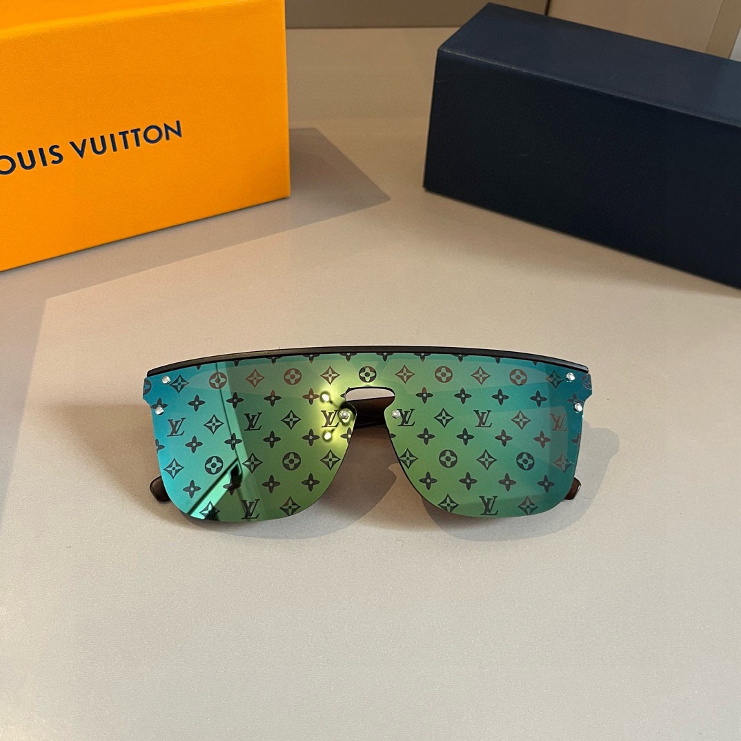 L*ouis V*uitton Glasses