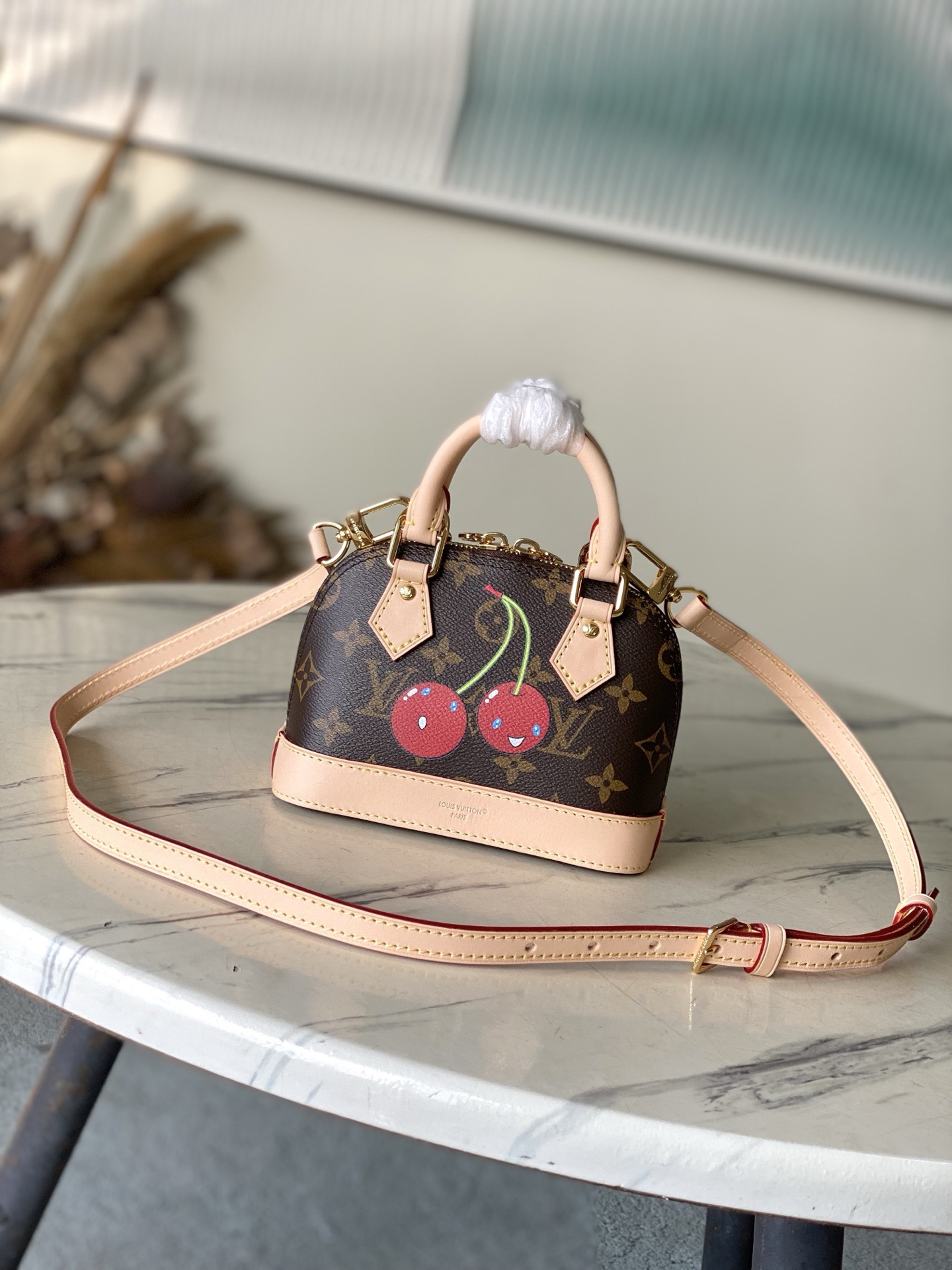 L*ouis V*uitton Top Bag