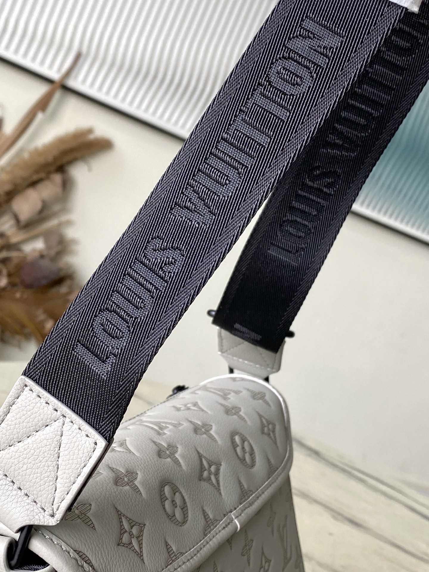 L*ouis V*uitton Top Bag