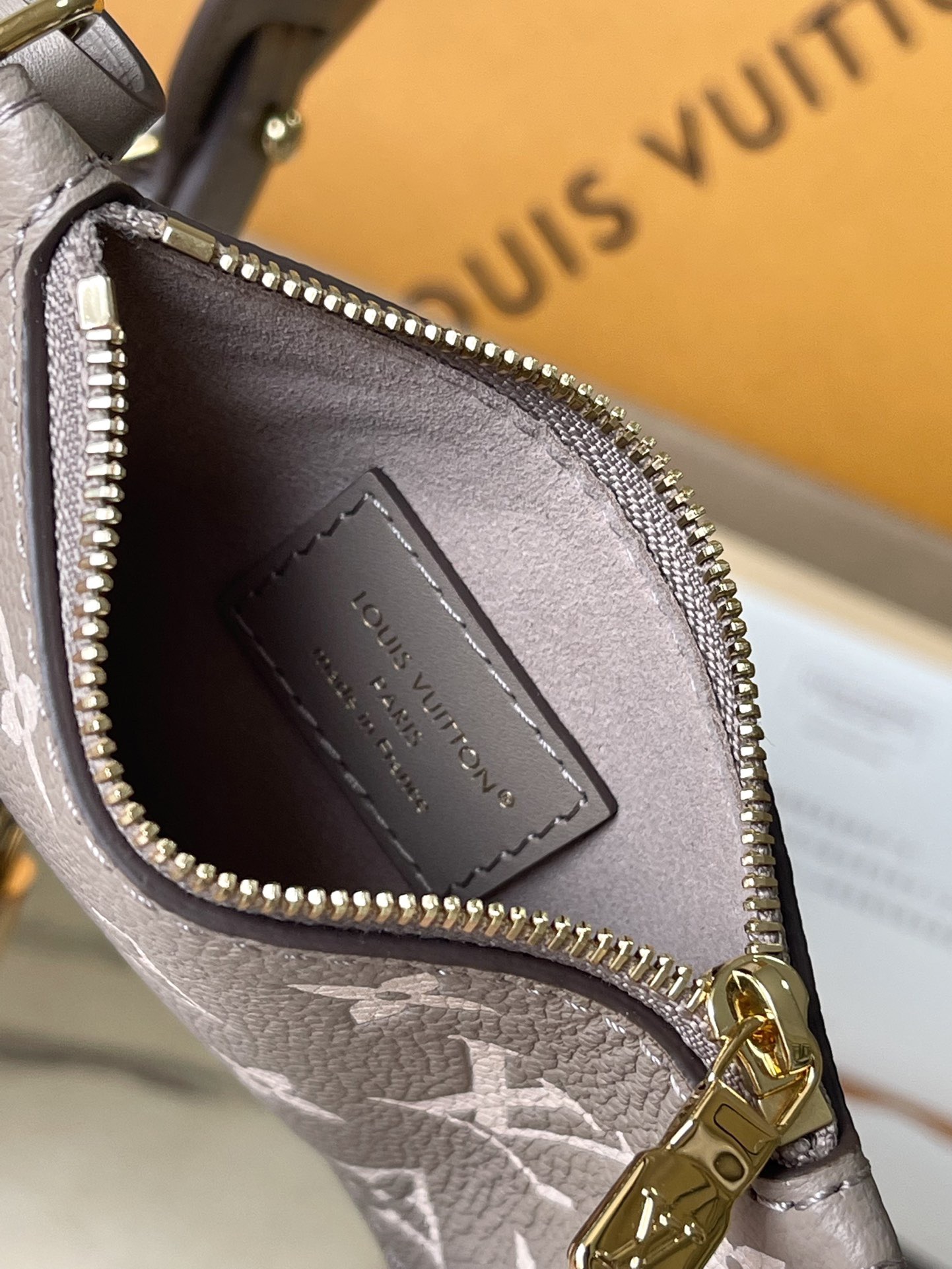 L*ouis V*uitton Top Bag