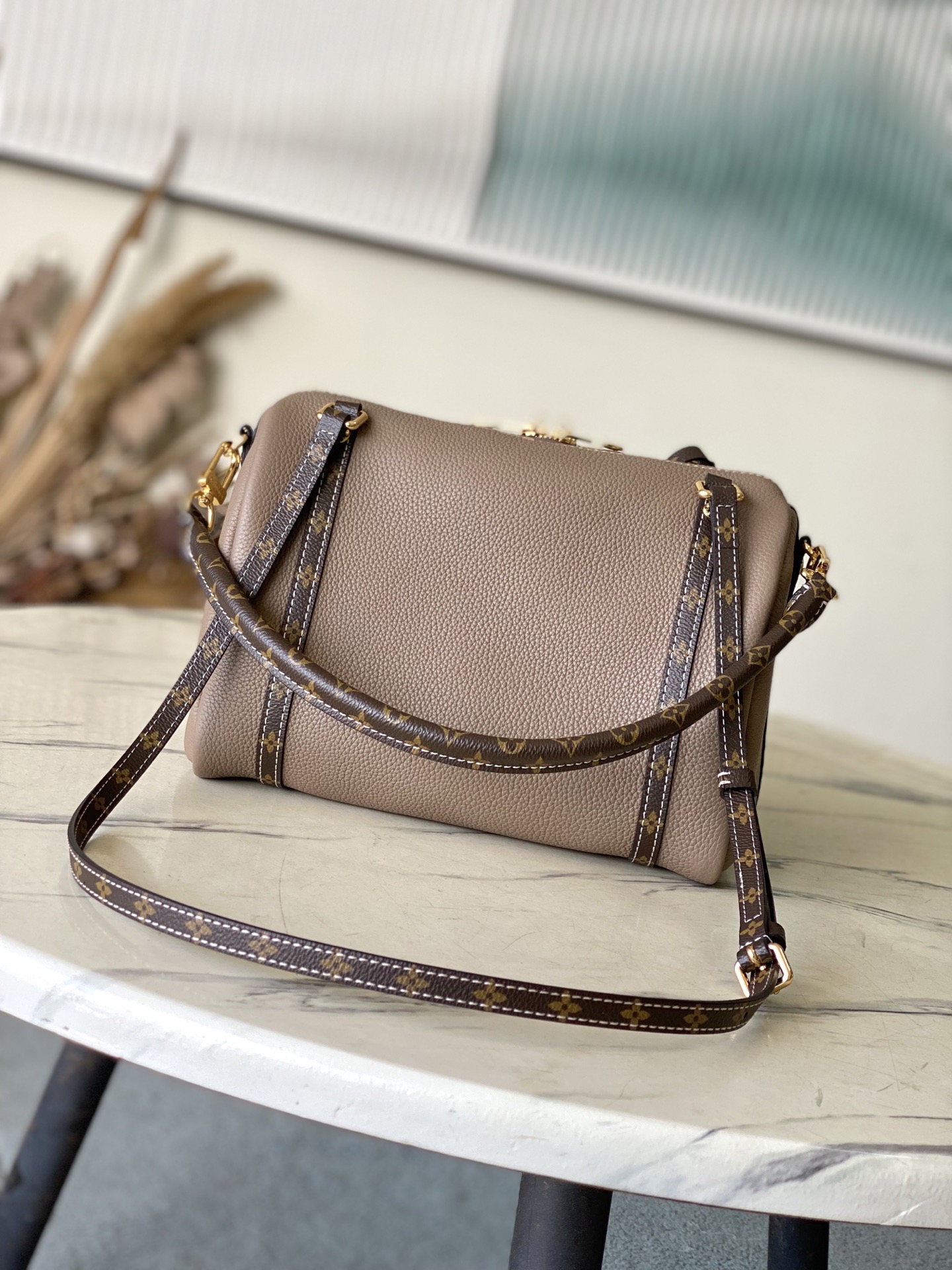 L*ouis V*uitton Top Bag