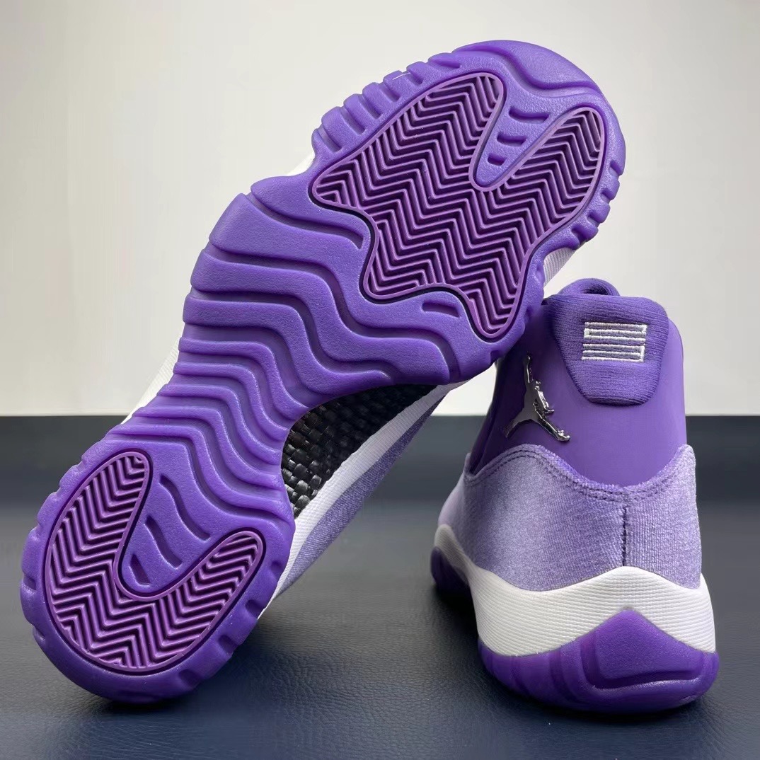 NIKE Air Jordan 11（）