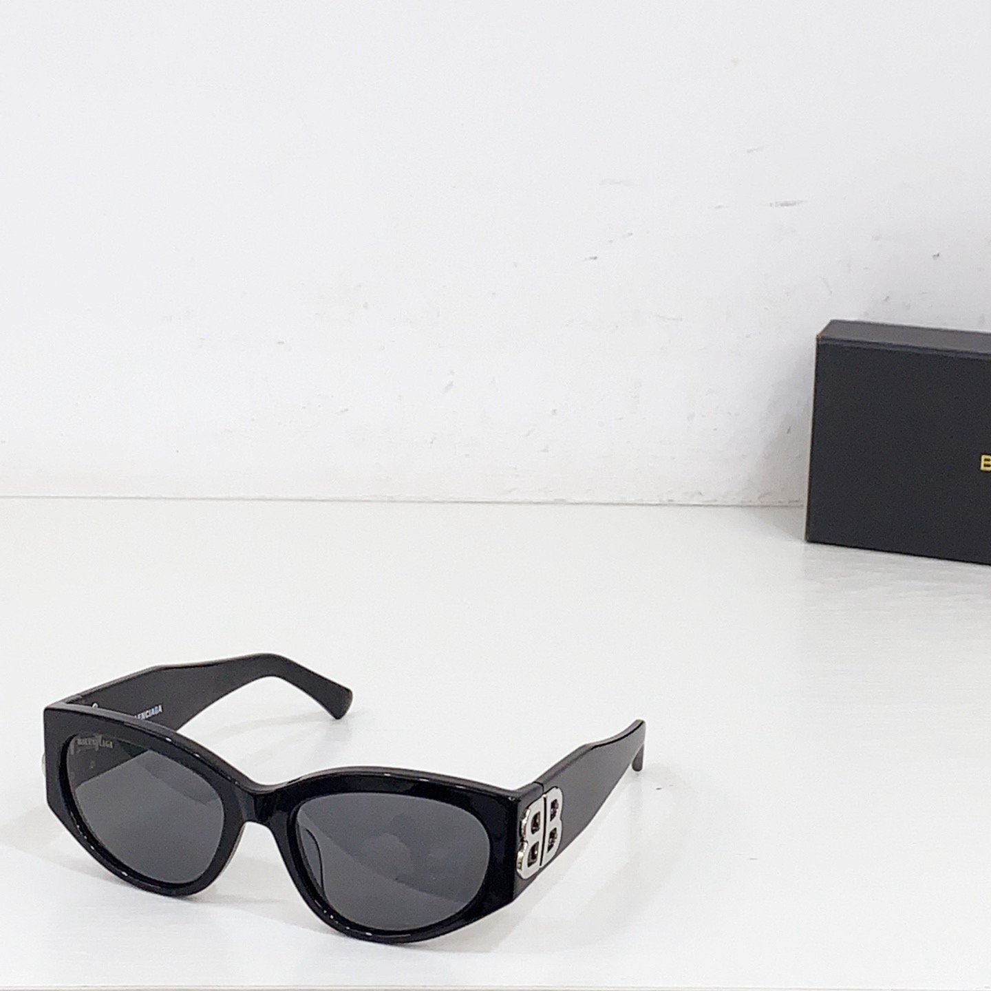 Top Quality B*alenciaga Glasses