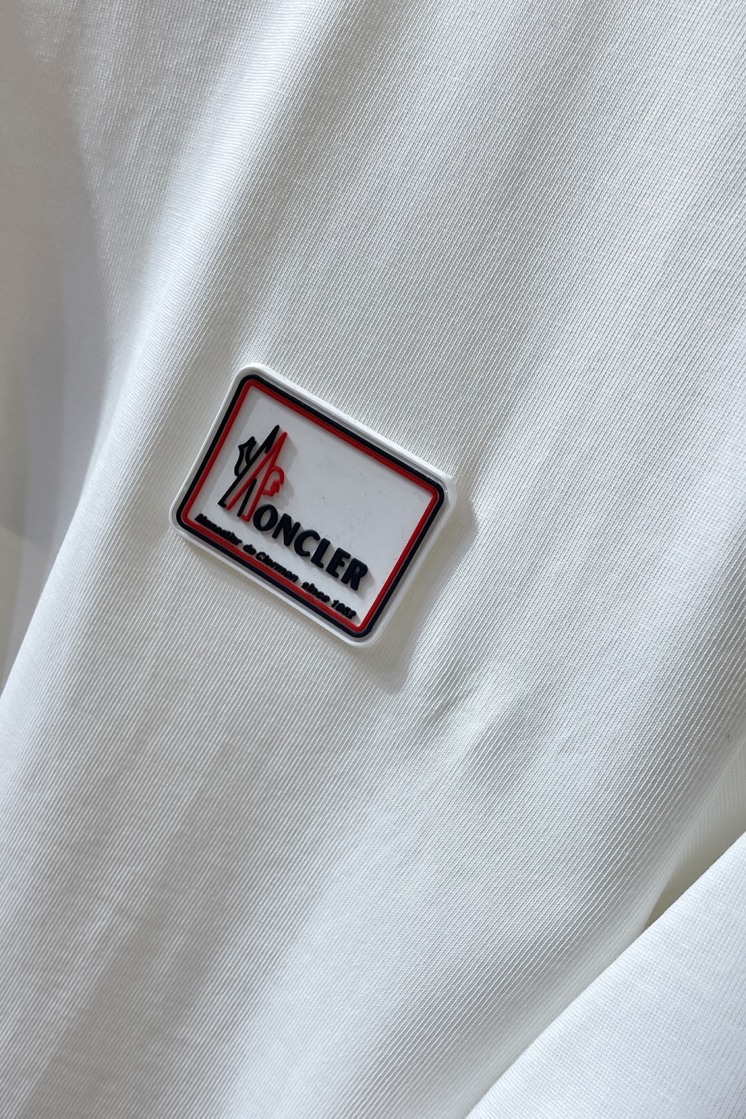 Men T-shirt Top Quality