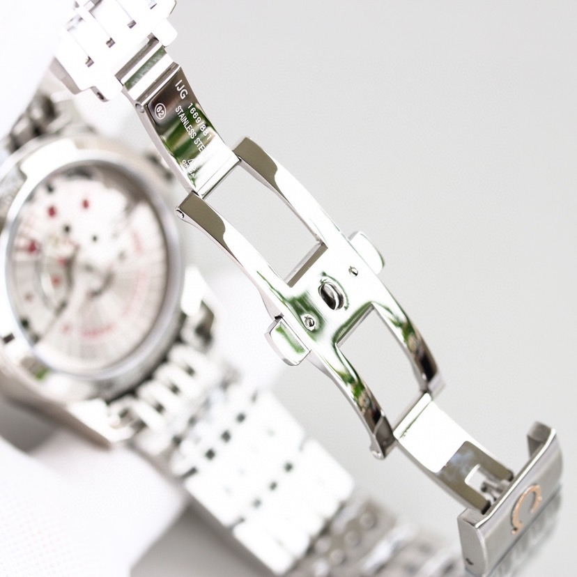 Top Quality 0*mega Watches