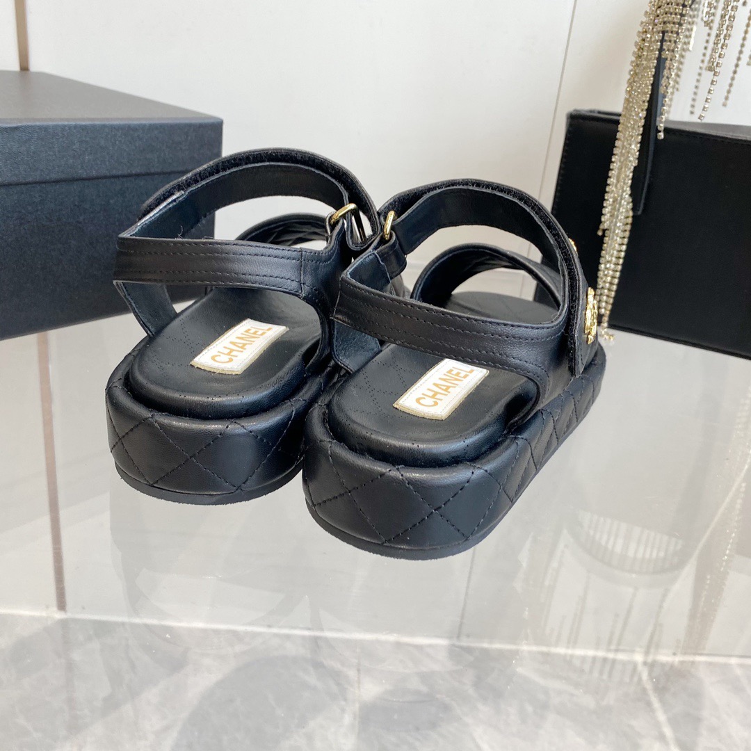 Women Top Quality C*hanel shoes