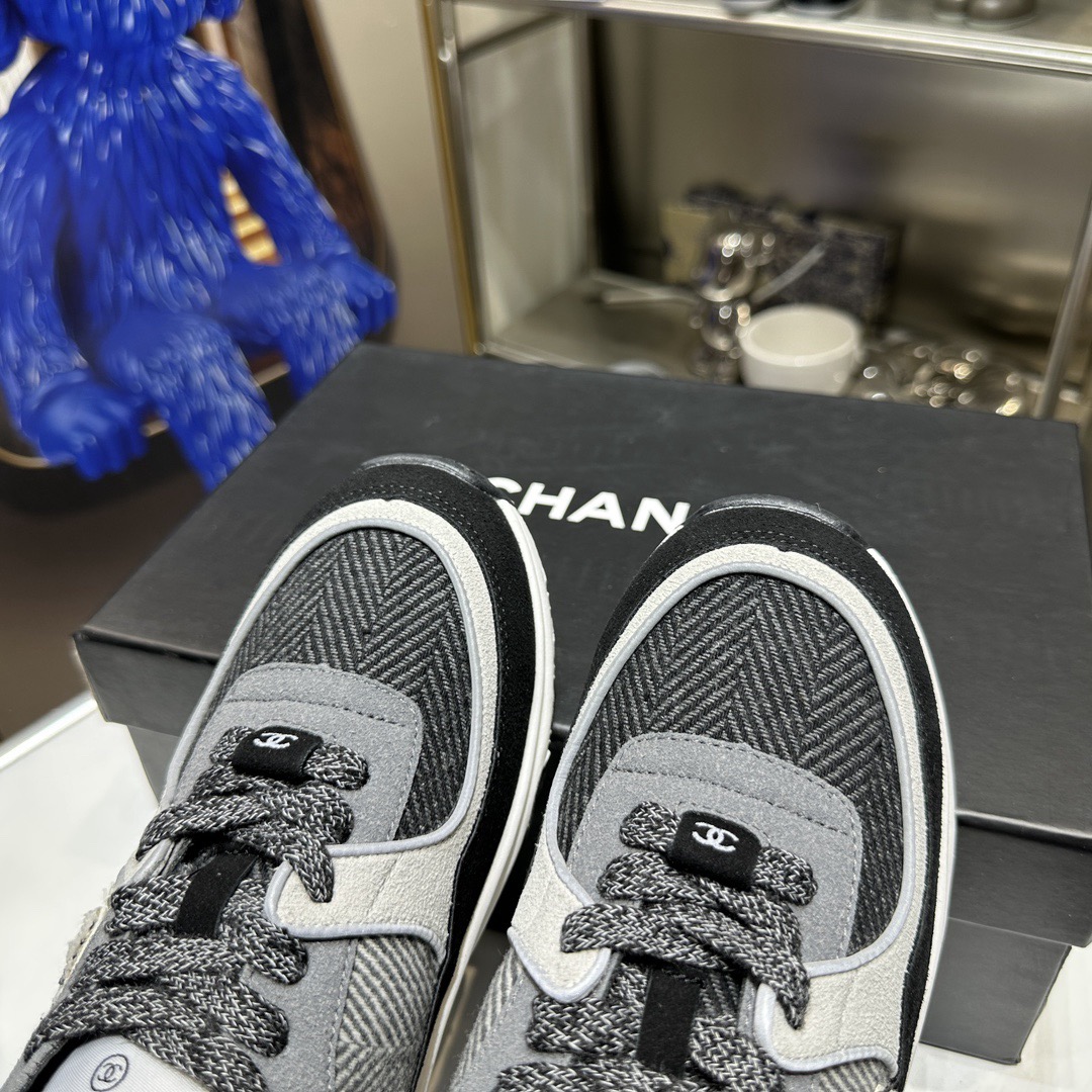 Women Top Quality C*hanel shoes