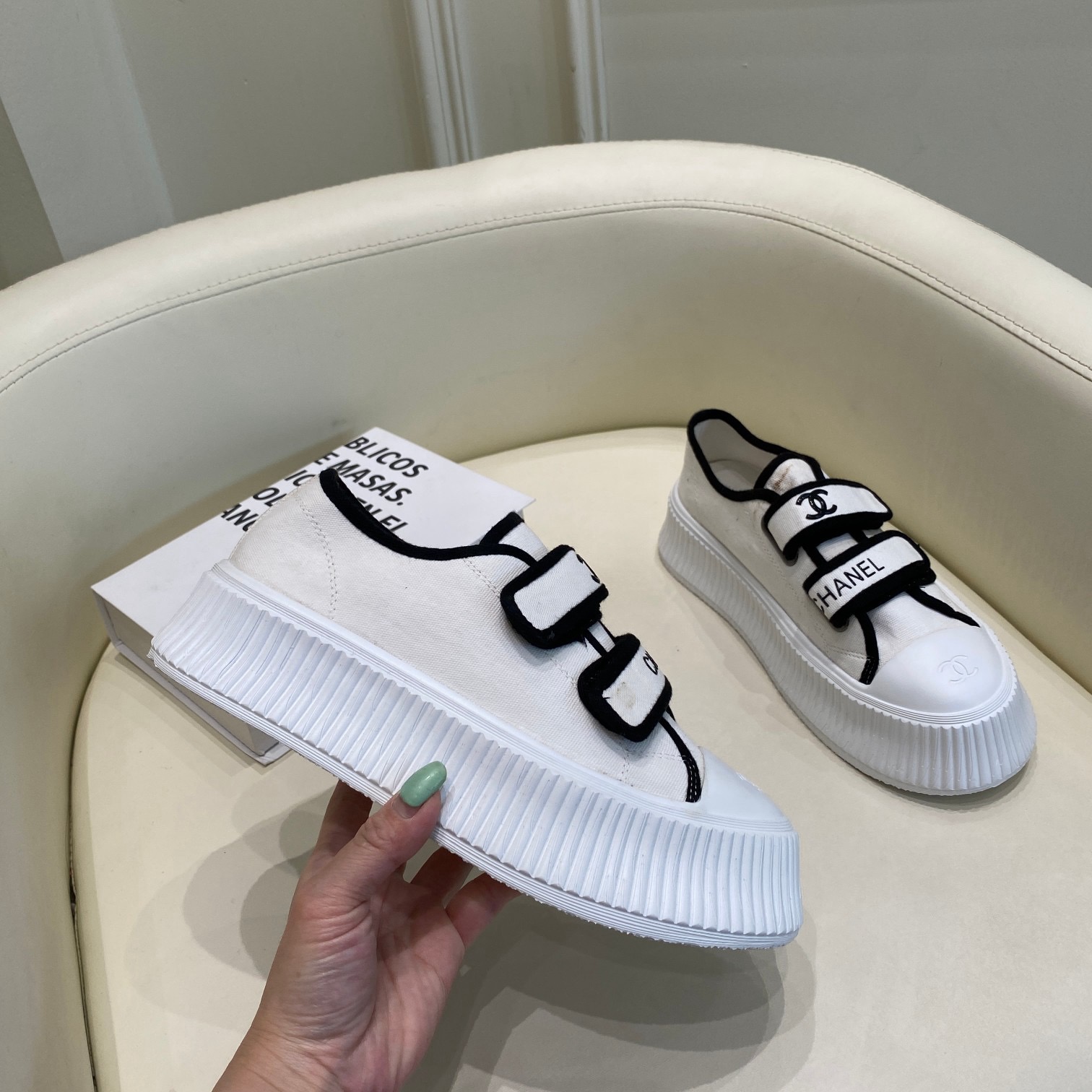 Men Women Top Quality C*hanel shoes