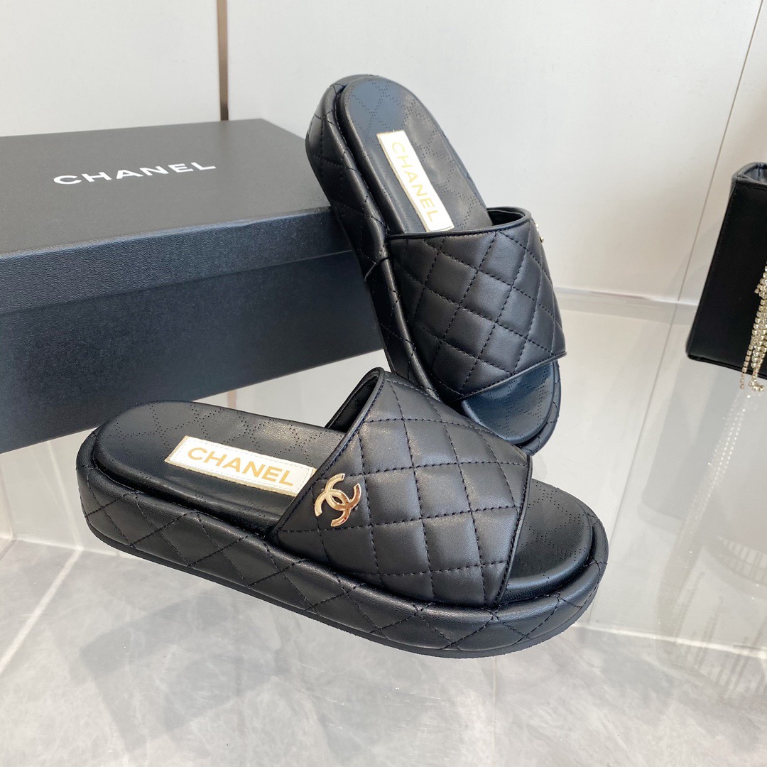 Women Top Quality C*hanel shoes