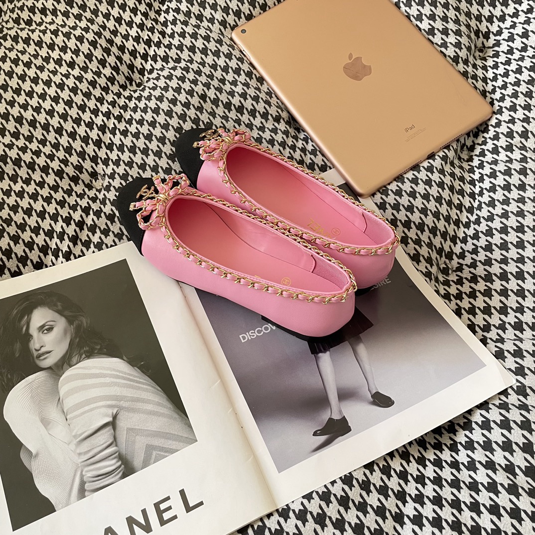 Women Top Quality C*hanel shoes