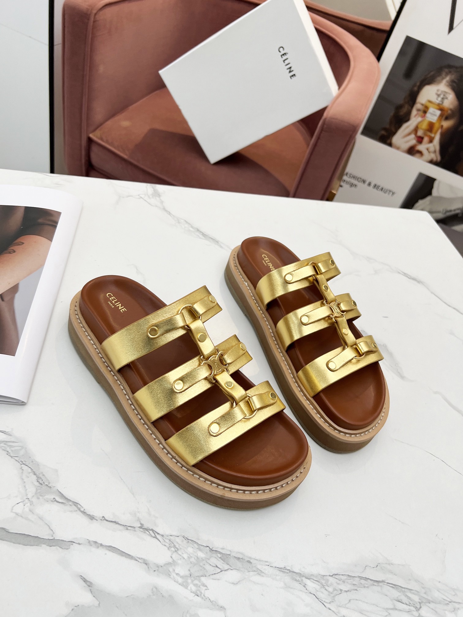 Women Top Quality C*eline shoes