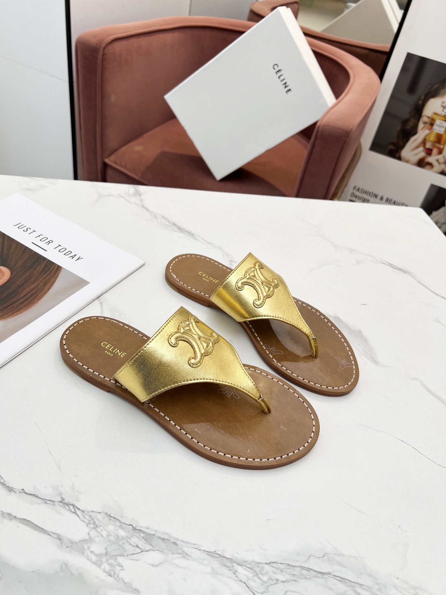 Women Top Quality C*eline shoes