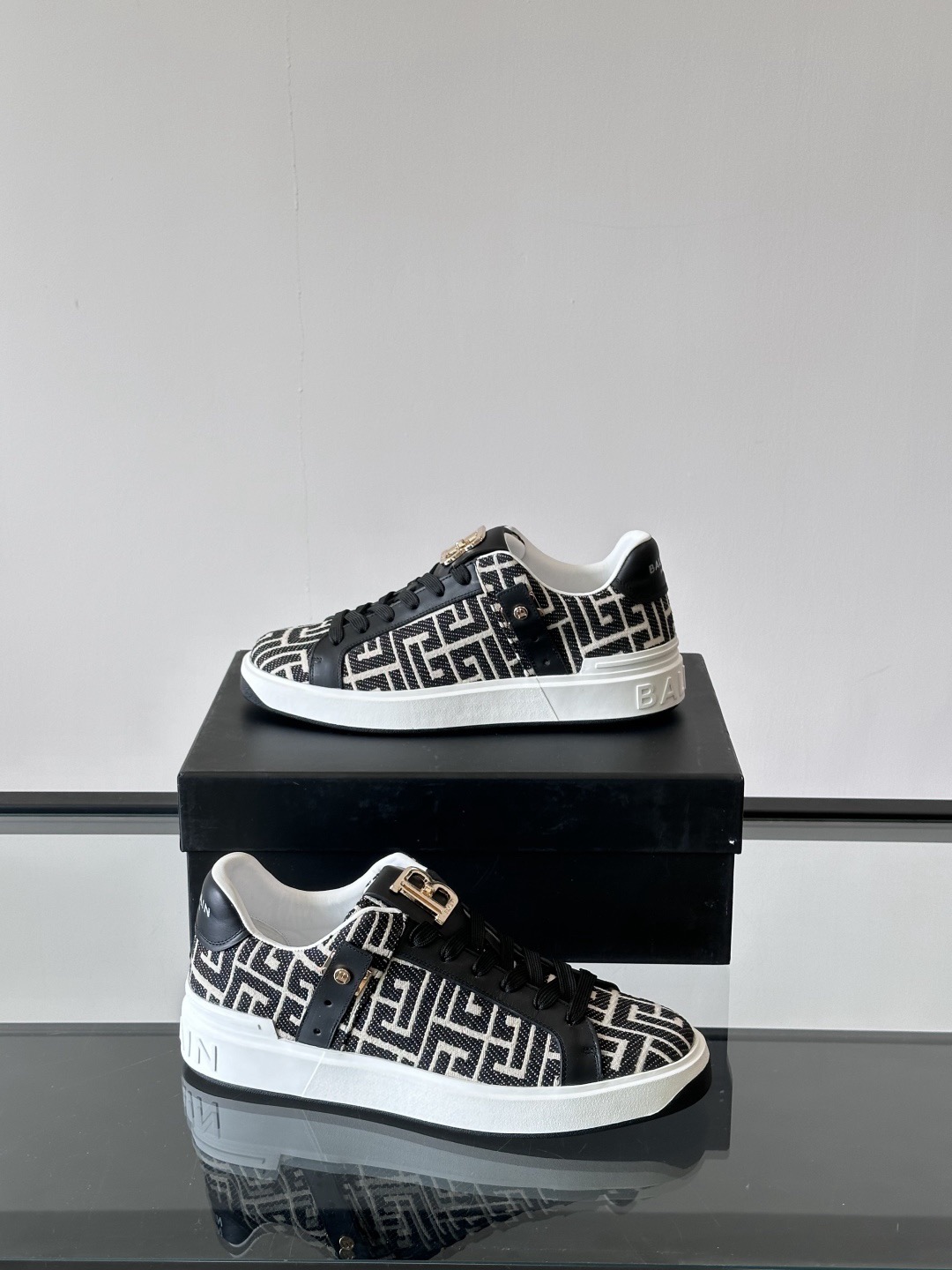 Women Men Top Quality B*almain shoes