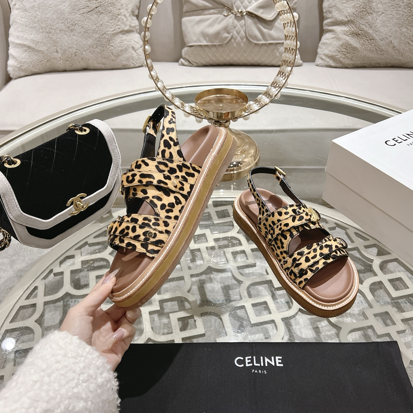 Women Top Quality C*eline shoes